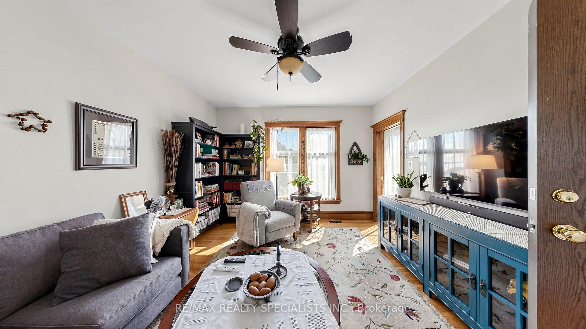 Photo 17 of 1316 King Street E, Hamilton, Delta — HOMEH