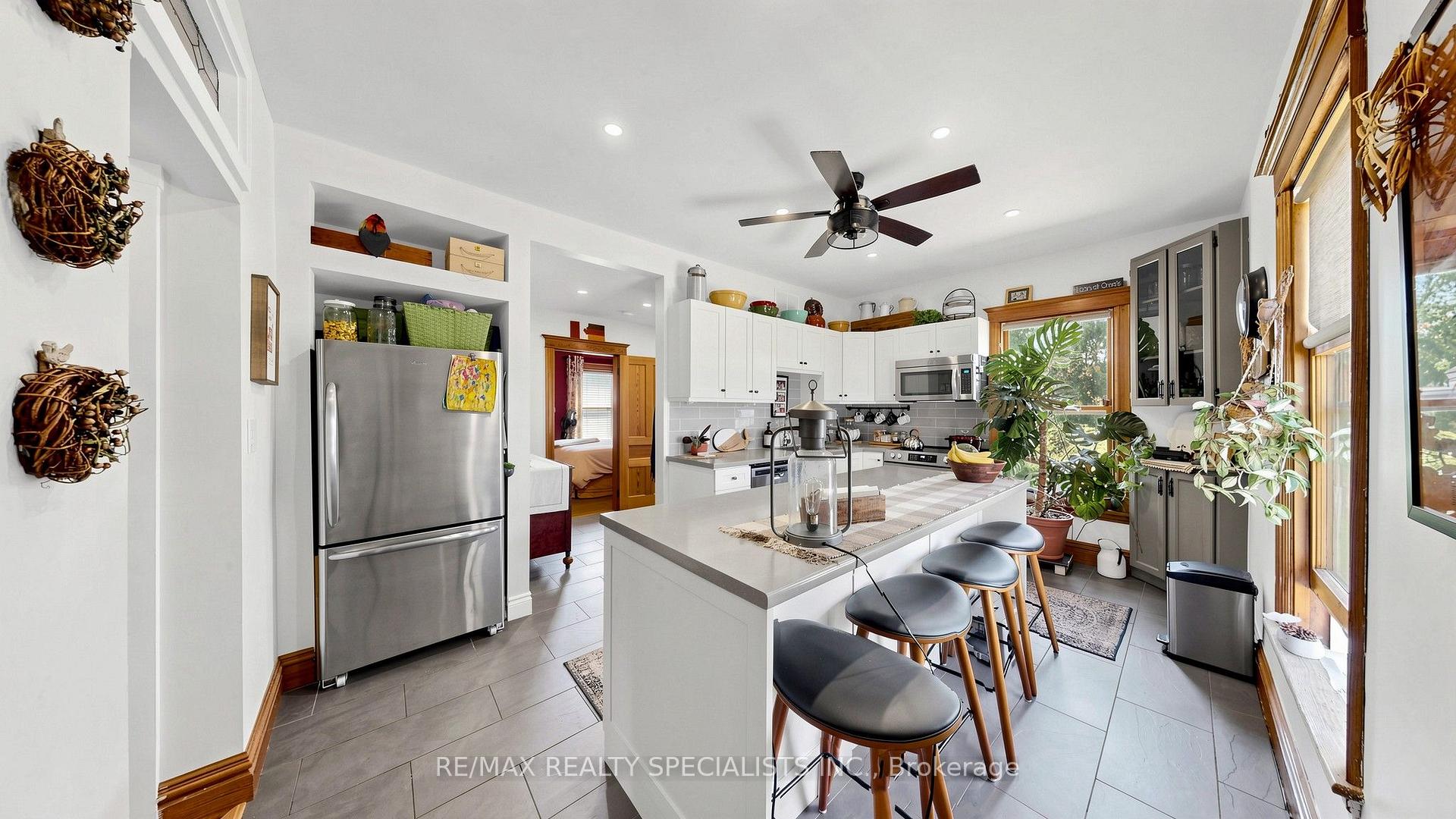 Photo 20 of 1316 King Street E, Hamilton, Delta — HOMEH