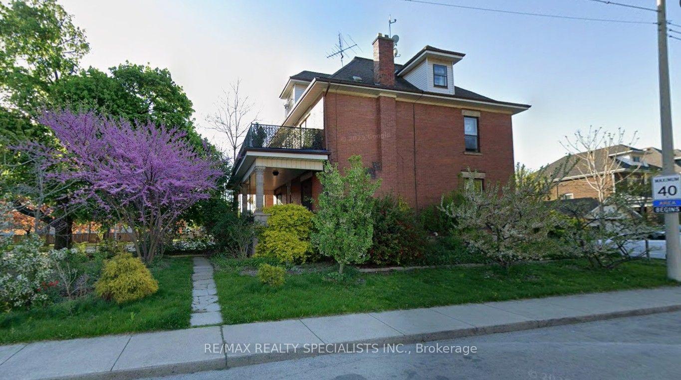 Photo 2 of 1316 King Street E, Hamilton, Delta — HOMEH