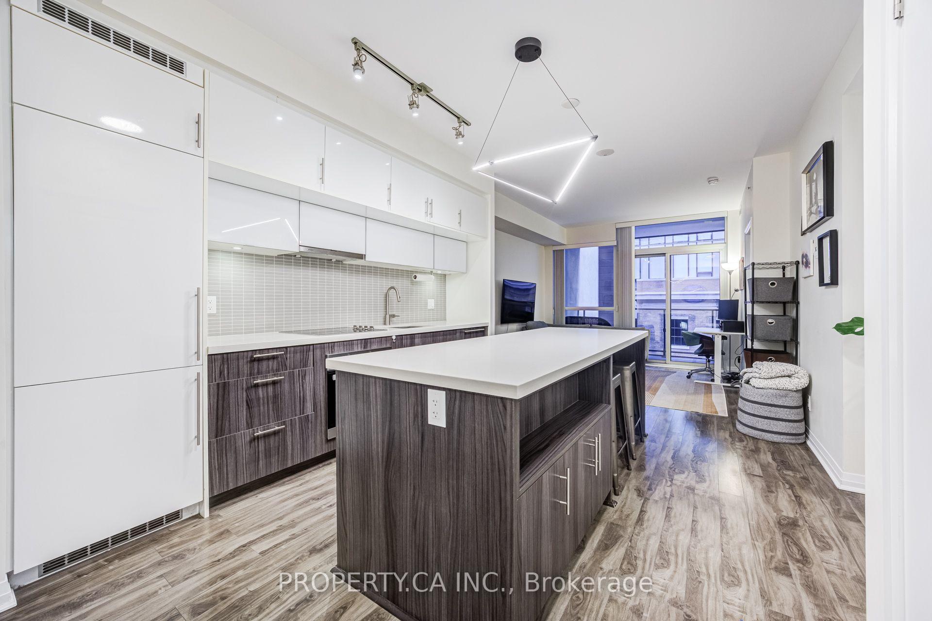 Photo 6 of Unit 416, 8 Mercer Street, Toronto, Waterfront Communities — HOMEH
