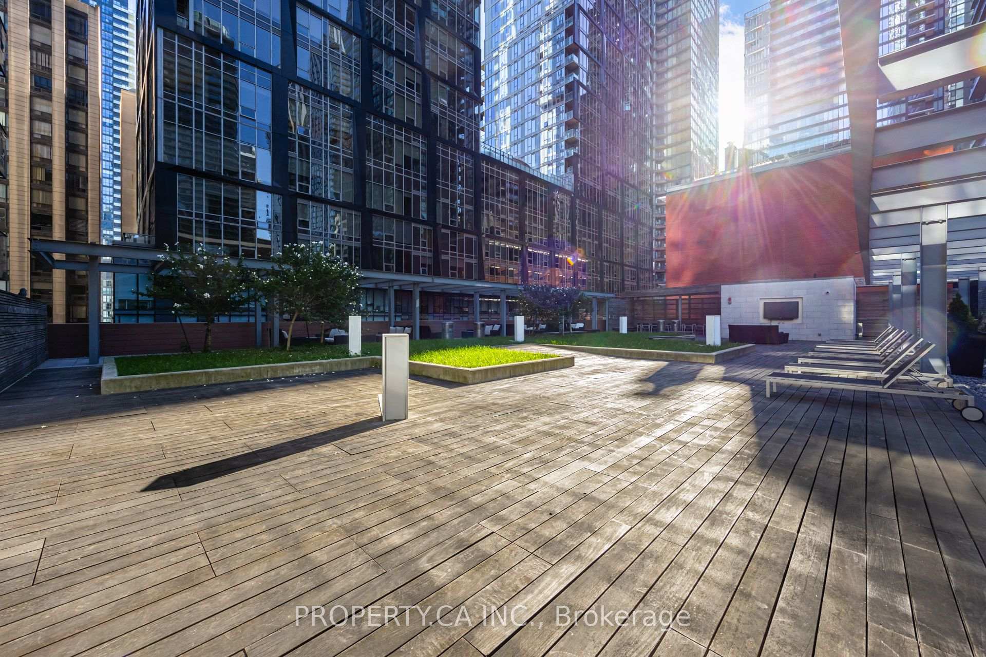 Photo 62 of Unit 416, 8 Mercer Street, Toronto, Waterfront Communities — HOMEH