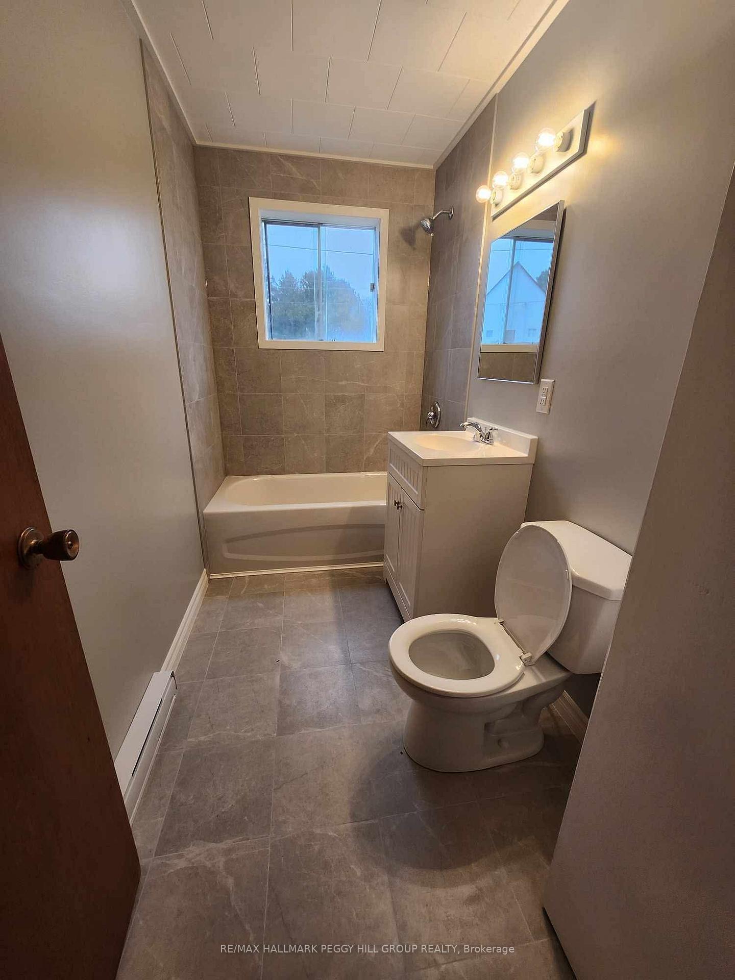 Photo 12 of 332 Champlain Road, Penetanguishene — HOMEH