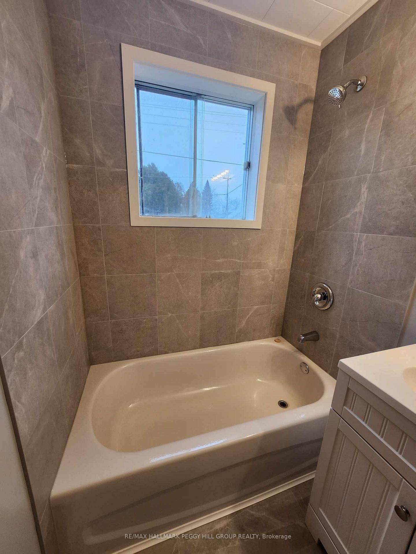 Photo 13 of 332 Champlain Road, Penetanguishene — HOMEH