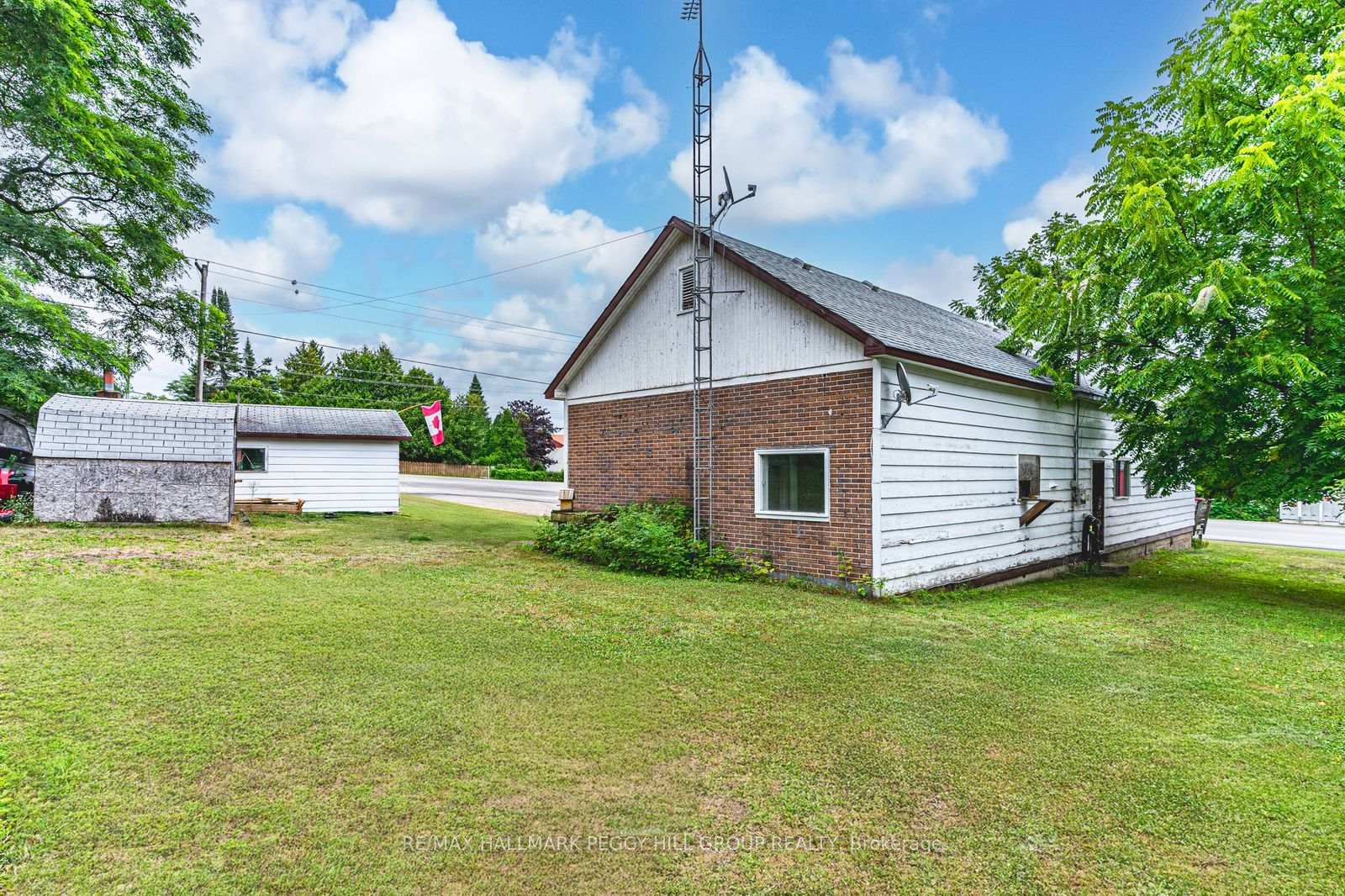 Photo 14 of 332 Champlain Road, Penetanguishene — HOMEH