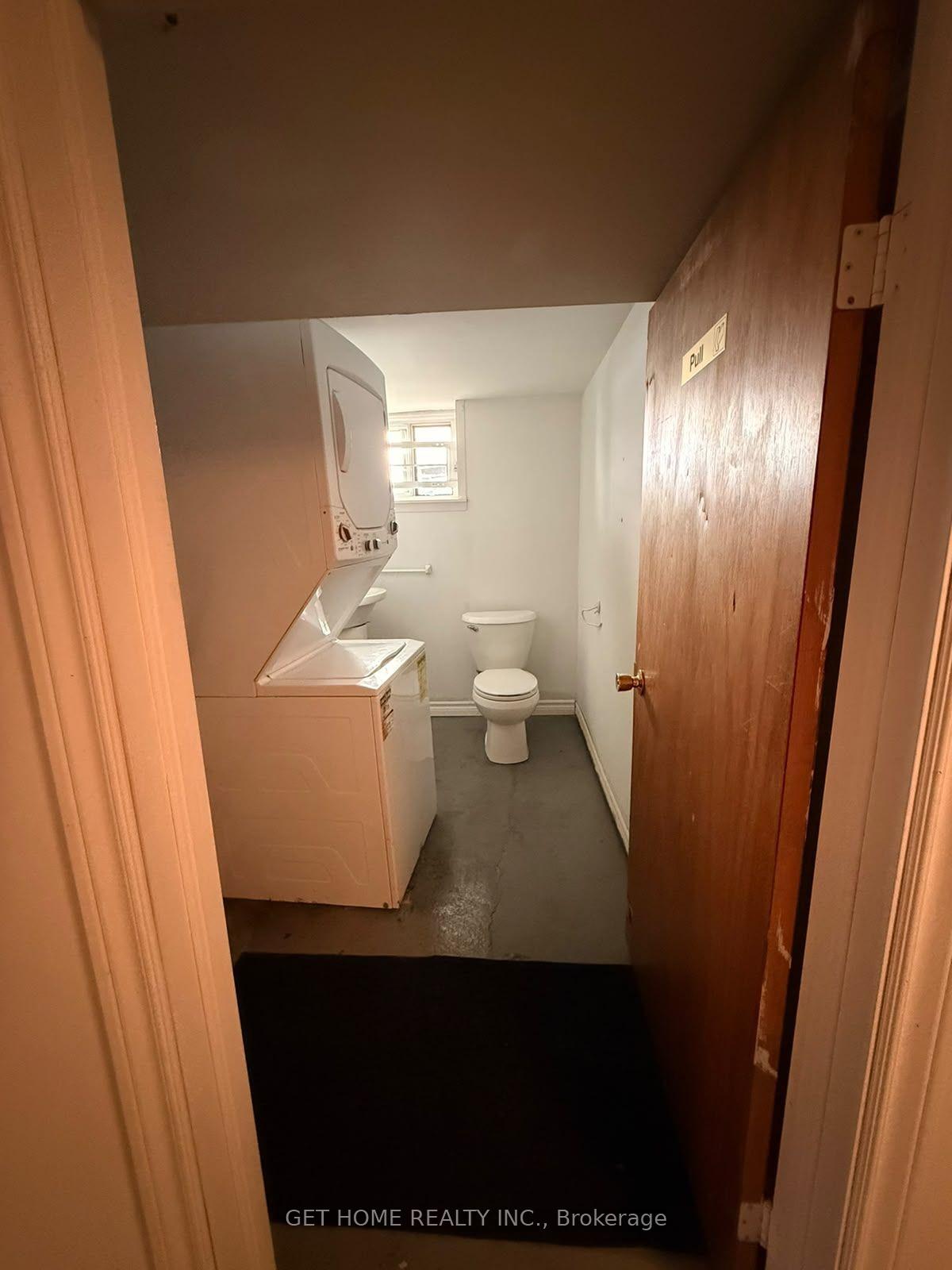 Photo 18 of 100 Cadorna Avenue, Toronto, East York — HOMEH