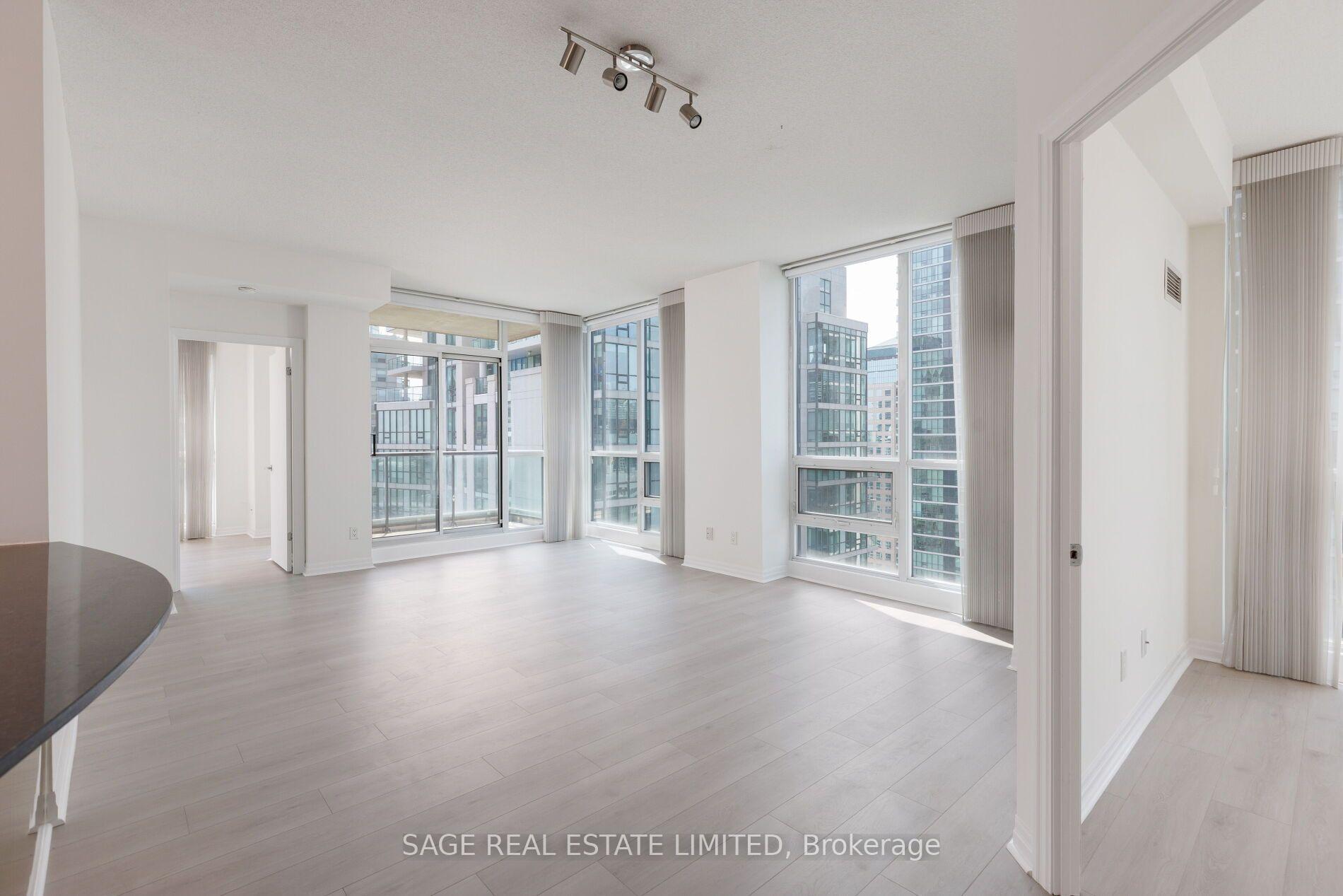 Photo 3 of Unit 2711, 16 Yonge Street, Toronto, Waterfront Communities — HOMEH