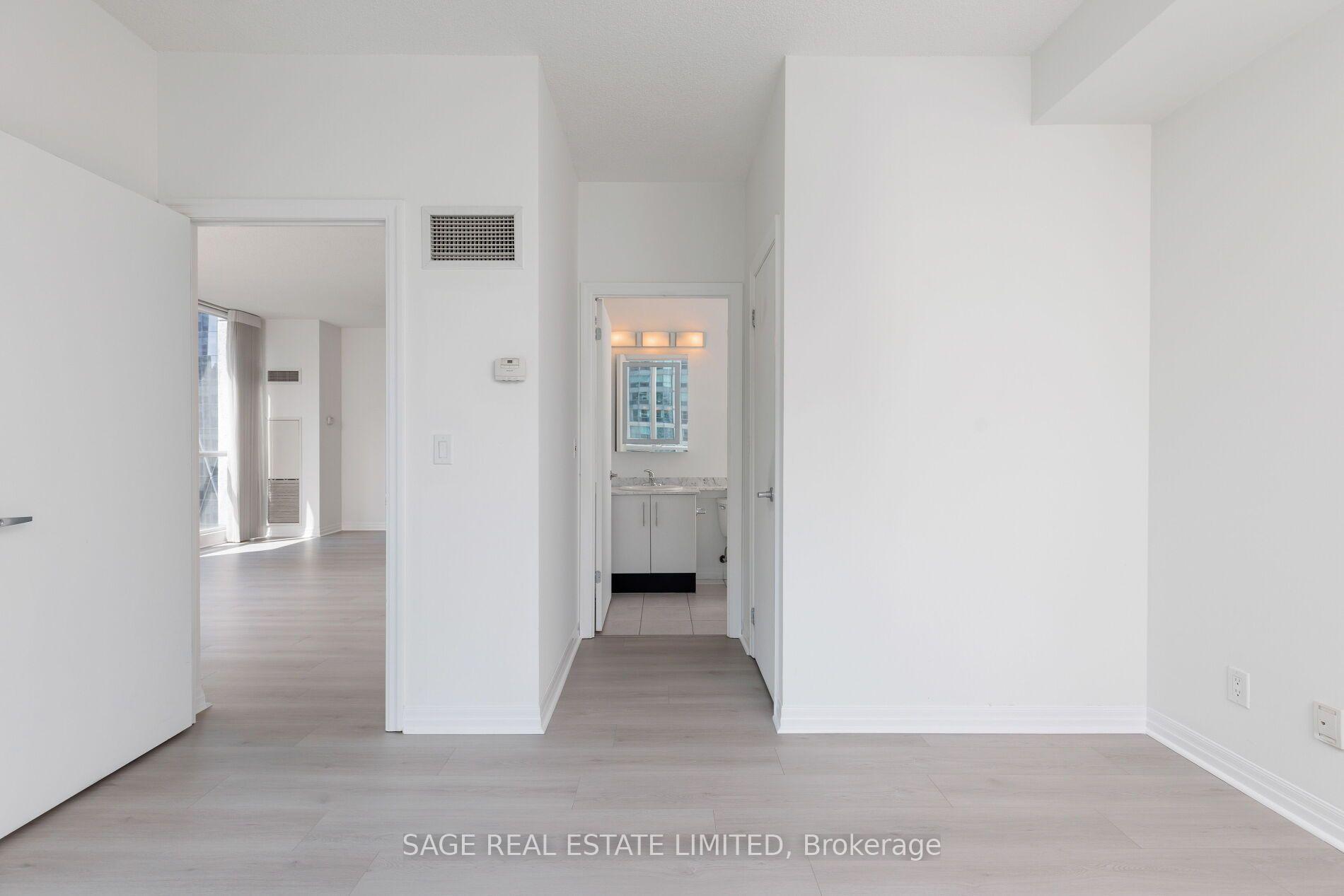 Photo 25 of Unit 2711, 16 Yonge Street, Toronto, Waterfront Communities — HOMEH