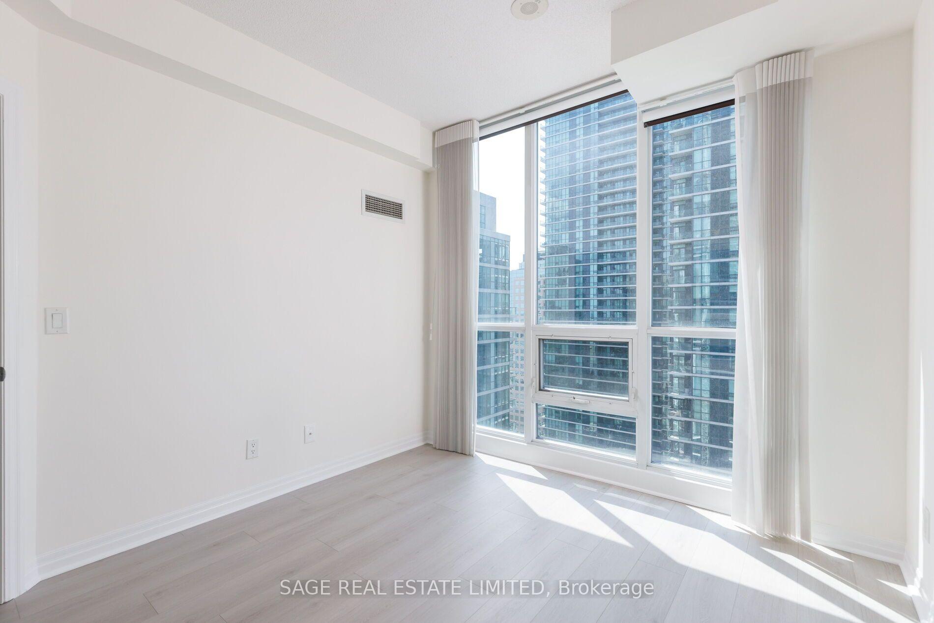 Photo 30 of Unit 2711, 16 Yonge Street, Toronto, Waterfront Communities — HOMEH