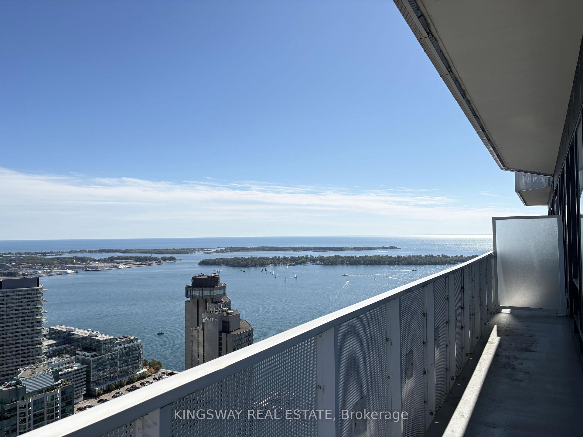 Photo 13 of Unit 5004, 88 Harbour Street, Toronto, Waterfront Communities — HOMEH