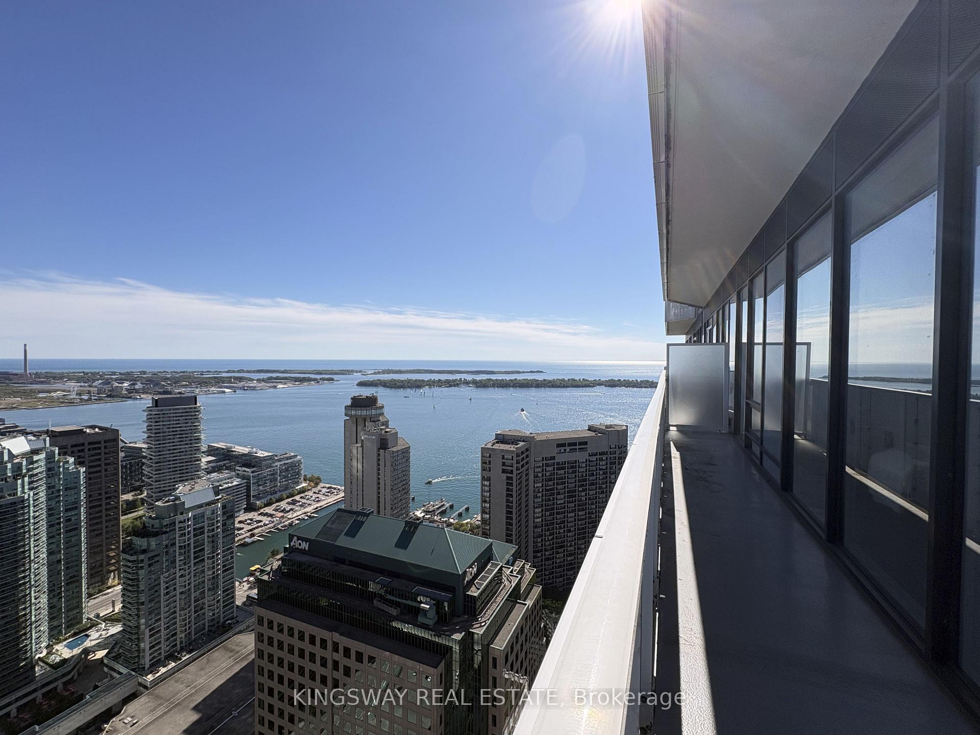 Photo 27 of Unit 5004, 88 Harbour Street, Toronto, Waterfront Communities — HOMEH