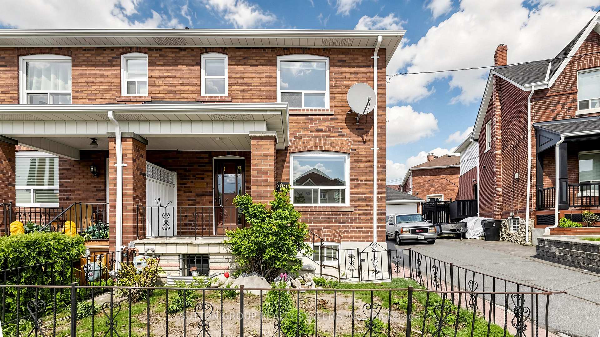 Photo 1 of 683 Old Weston Road, Toronto, Weston-Pellam Park — HOMEH