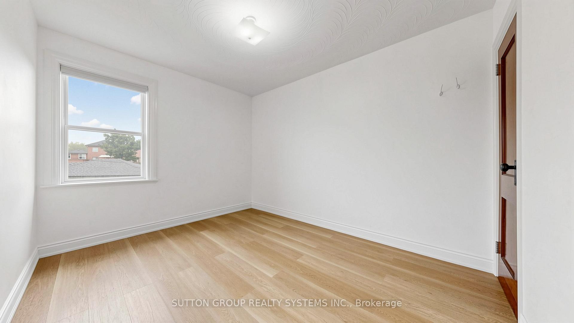 Photo 12 of 683 Old Weston Road, Toronto, Weston-Pellam Park — HOMEH