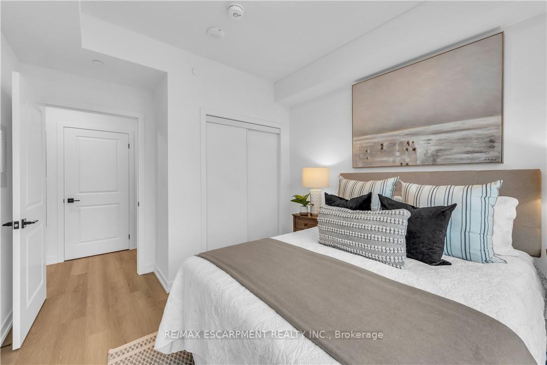 Photo 18 of Unit 237, 10 Mallard Trail, Hamilton, Waterdown — HOMEH