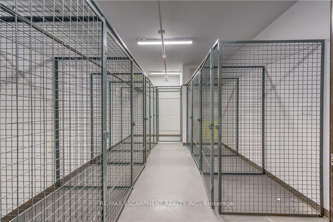 Photo 23 of Unit 237, 10 Mallard Trail, Hamilton, Waterdown — HOMEH