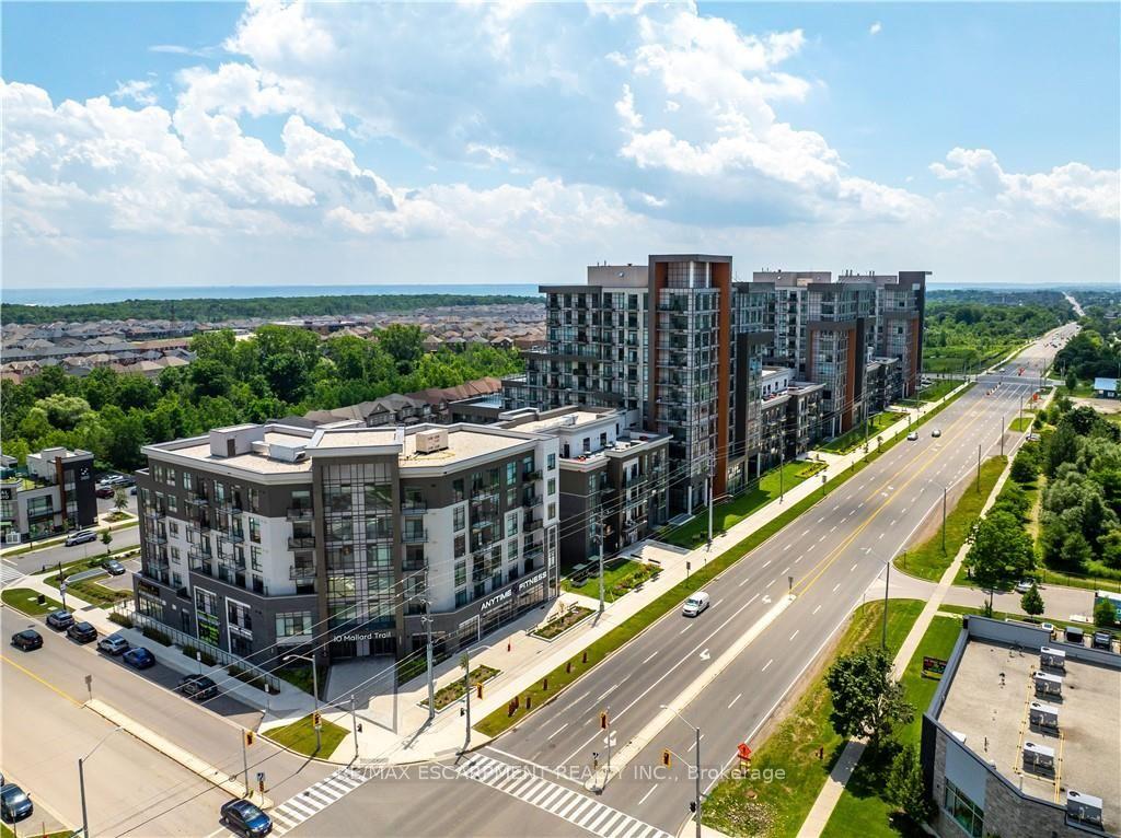 Photo 27 of Unit 237, 10 Mallard Trail, Hamilton, Waterdown — HOMEH