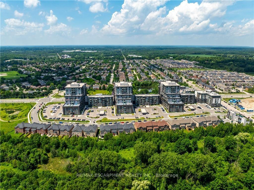 Photo 29 of Unit 237, 10 Mallard Trail, Hamilton, Waterdown — HOMEH