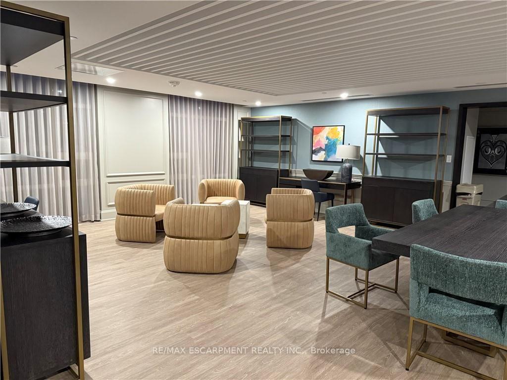 Photo 36 of Unit 237, 10 Mallard Trail, Hamilton, Waterdown — HOMEH