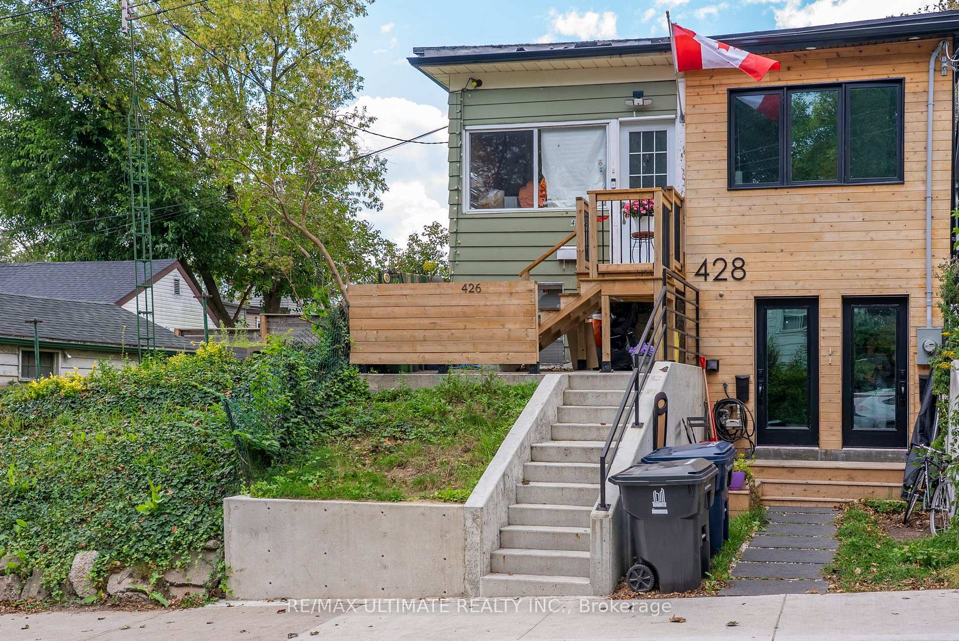 Photo 2 of 426 Woodfield Road, Toronto, Greenwood-Coxwell — HOMEH