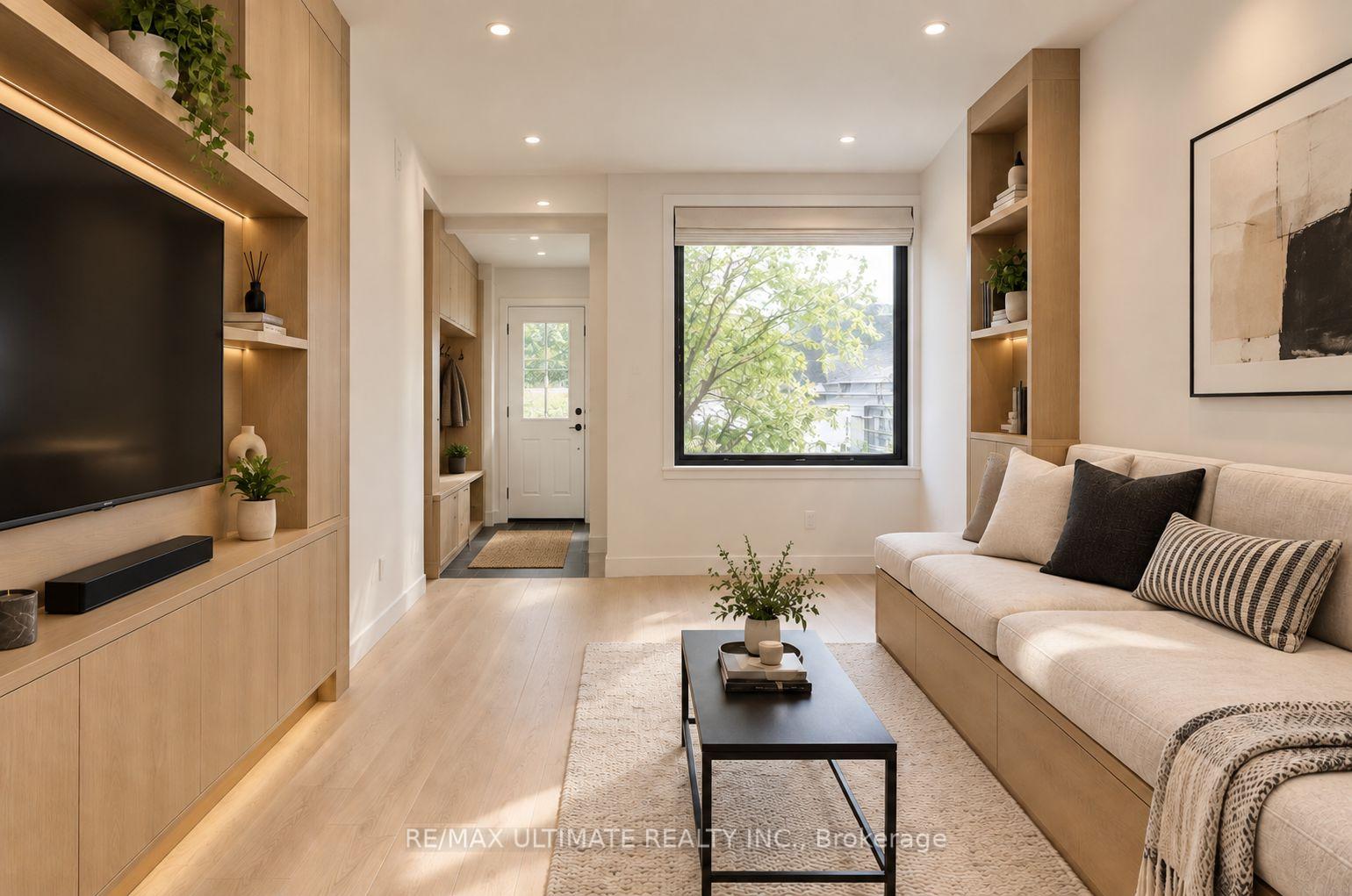 Photo 25 of 426 Woodfield Road, Toronto, Greenwood-Coxwell — HOMEH