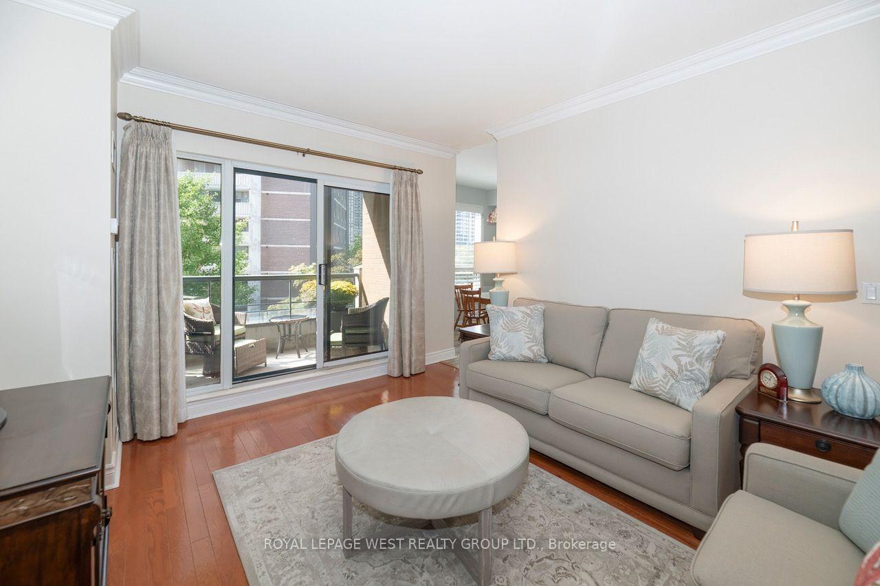 Photo 2 of Unit 302, 1 Lomond Drive, Etobicoke, Islington-City Centre West — HOMEH