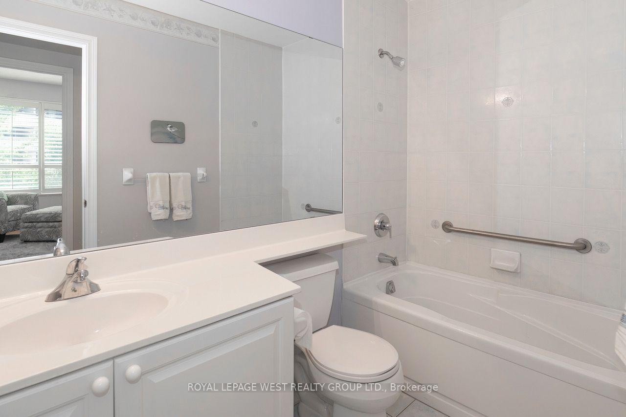Photo 20 of Unit 302, 1 Lomond Drive, Etobicoke, Islington-City Centre West — HOMEH