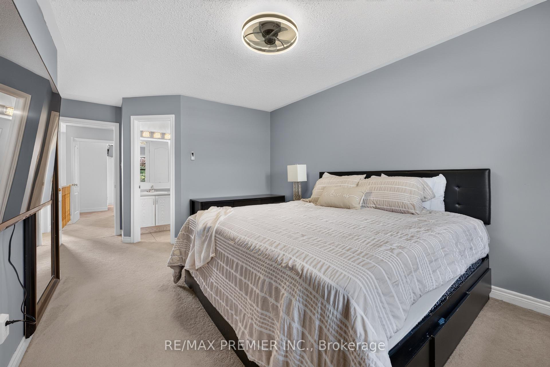 Photo 19 of 47 Milloy Place, Aurora, Aurora Grove — HOMEH