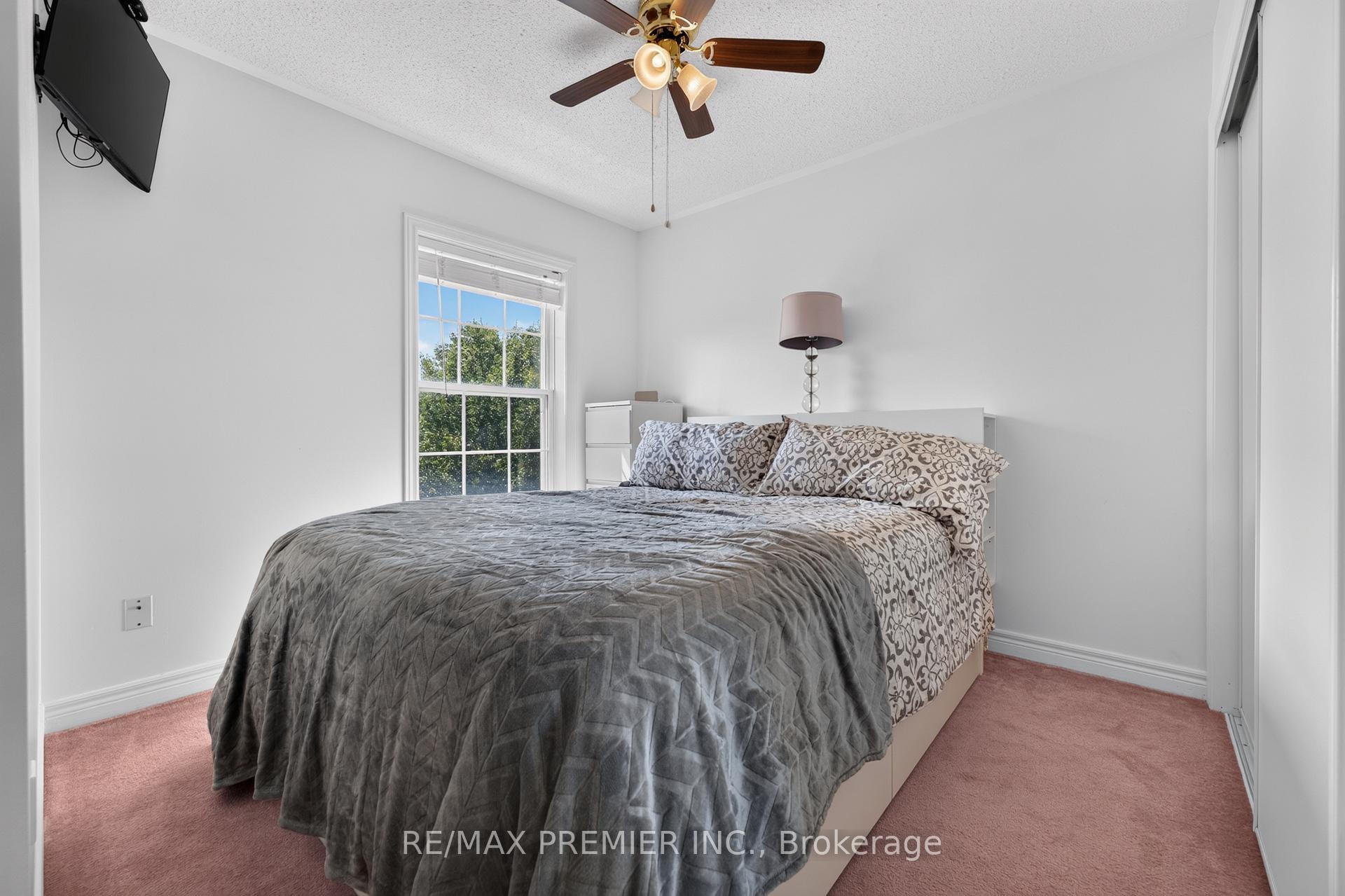 Photo 22 of 47 Milloy Place, Aurora, Aurora Grove — HOMEH