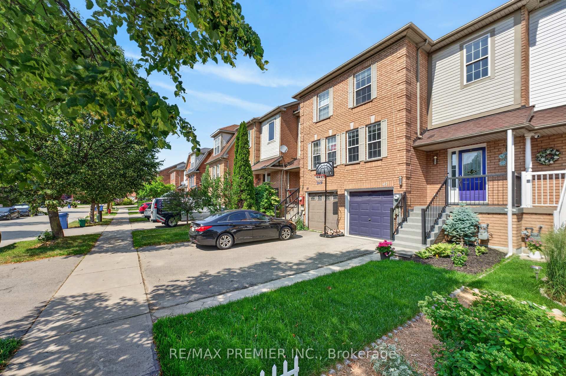 Photo 30 of 47 Milloy Place, Aurora, Aurora Grove — HOMEH