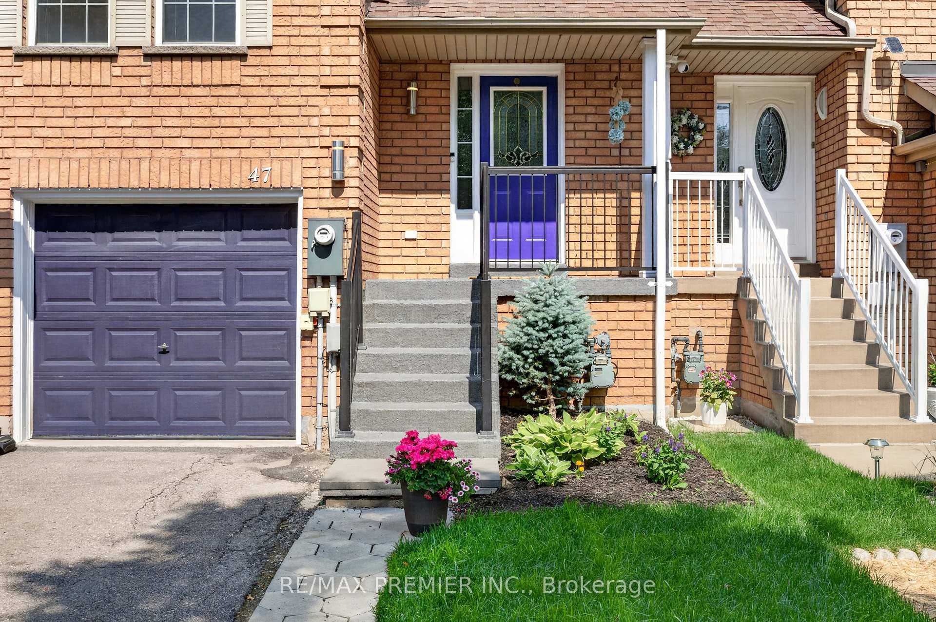 Photo 31 of 47 Milloy Place, Aurora, Aurora Grove — HOMEH