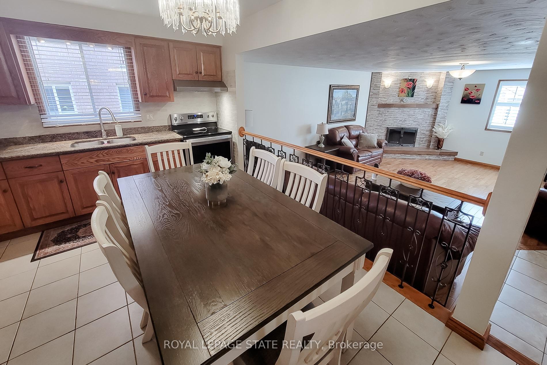 Photo 15 of 276 Greencedar Drive, Hamilton, Gurnett — HOMEH