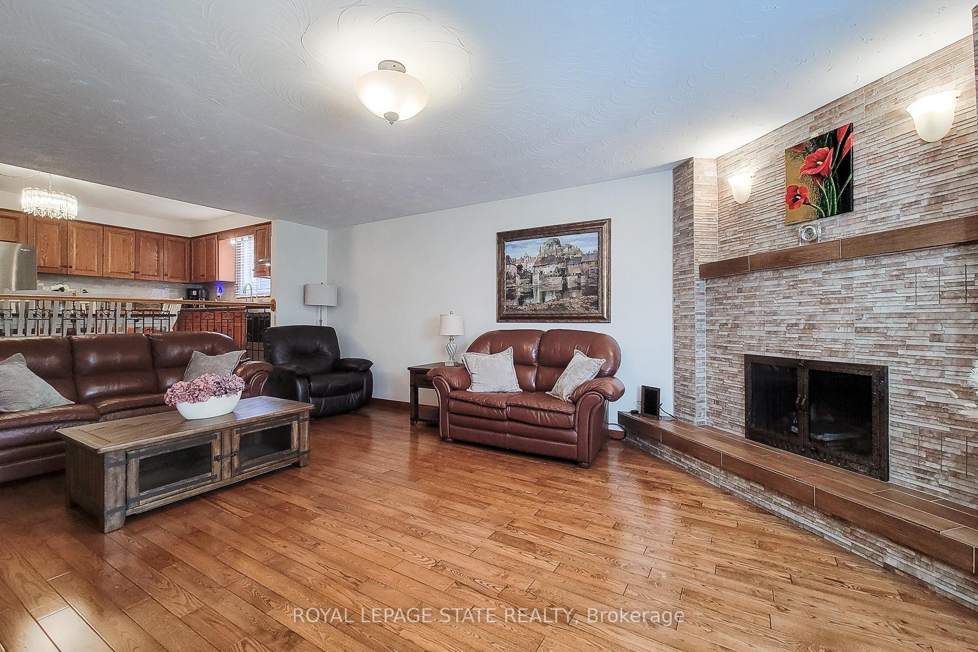 Photo 26 of 276 Greencedar Drive, Hamilton, Gurnett — HOMEH