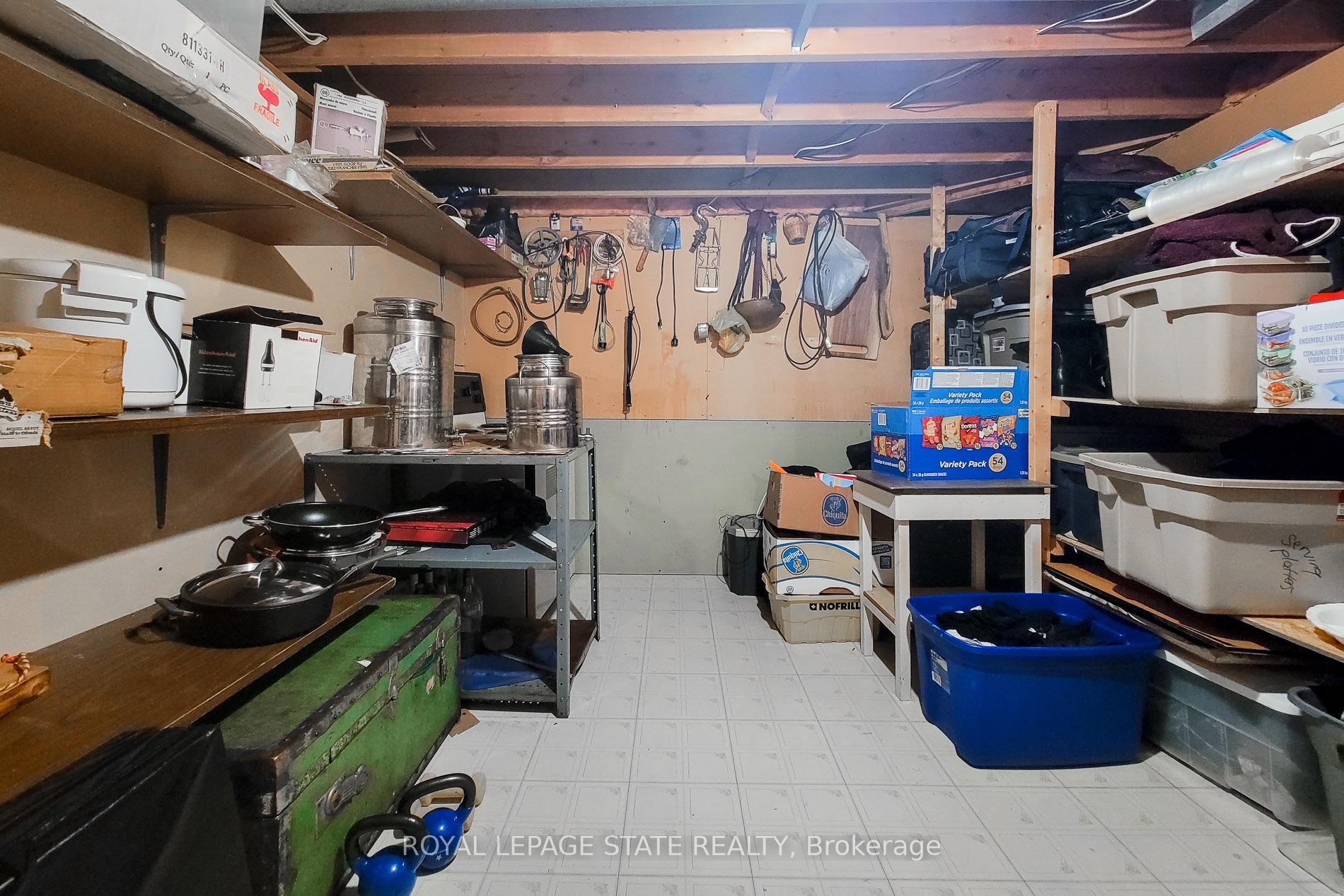 Photo 41 of 276 Greencedar Drive, Hamilton, Gurnett — HOMEH