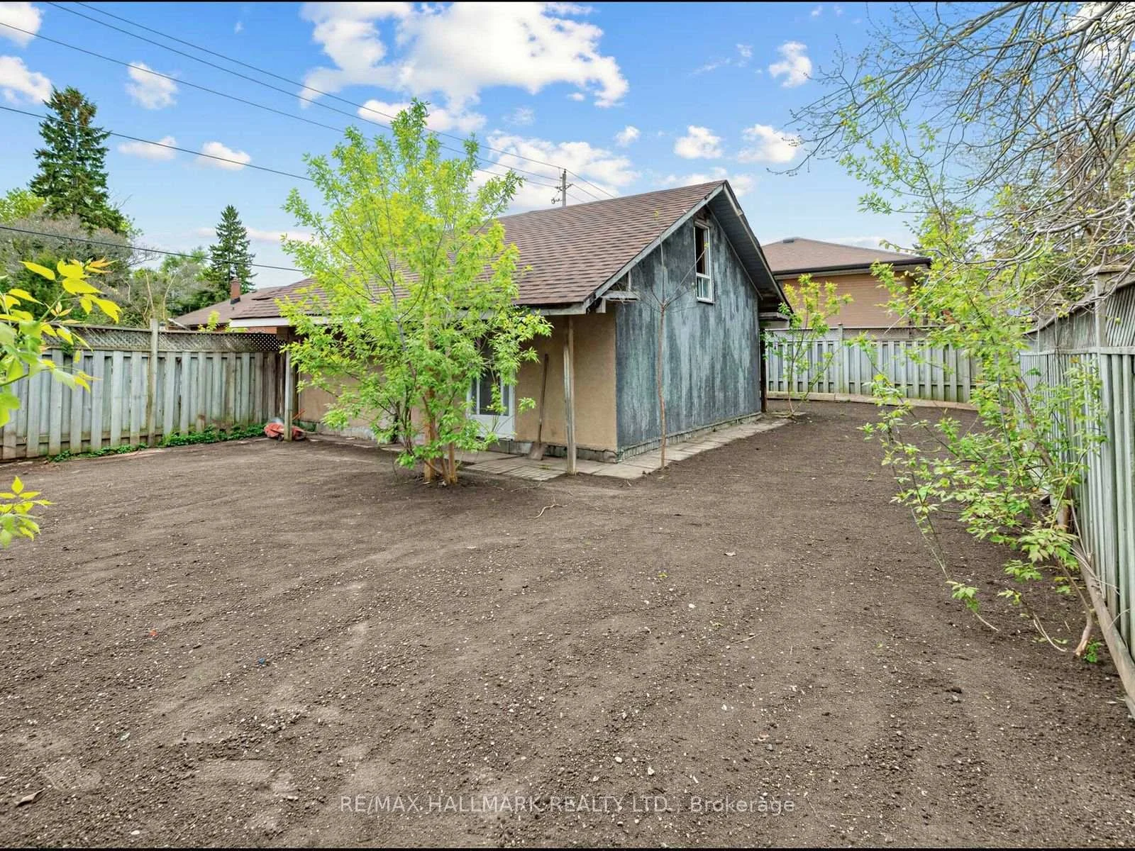 Photo 40 of 504 Wilson Road S, Oshawa, Central — HOMEH