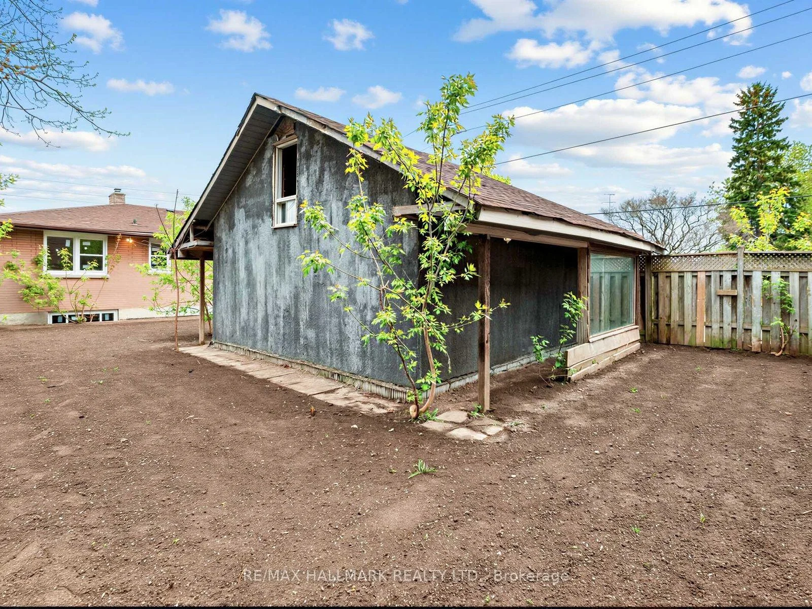 Photo 42 of 504 Wilson Road S, Oshawa, Central — HOMEH