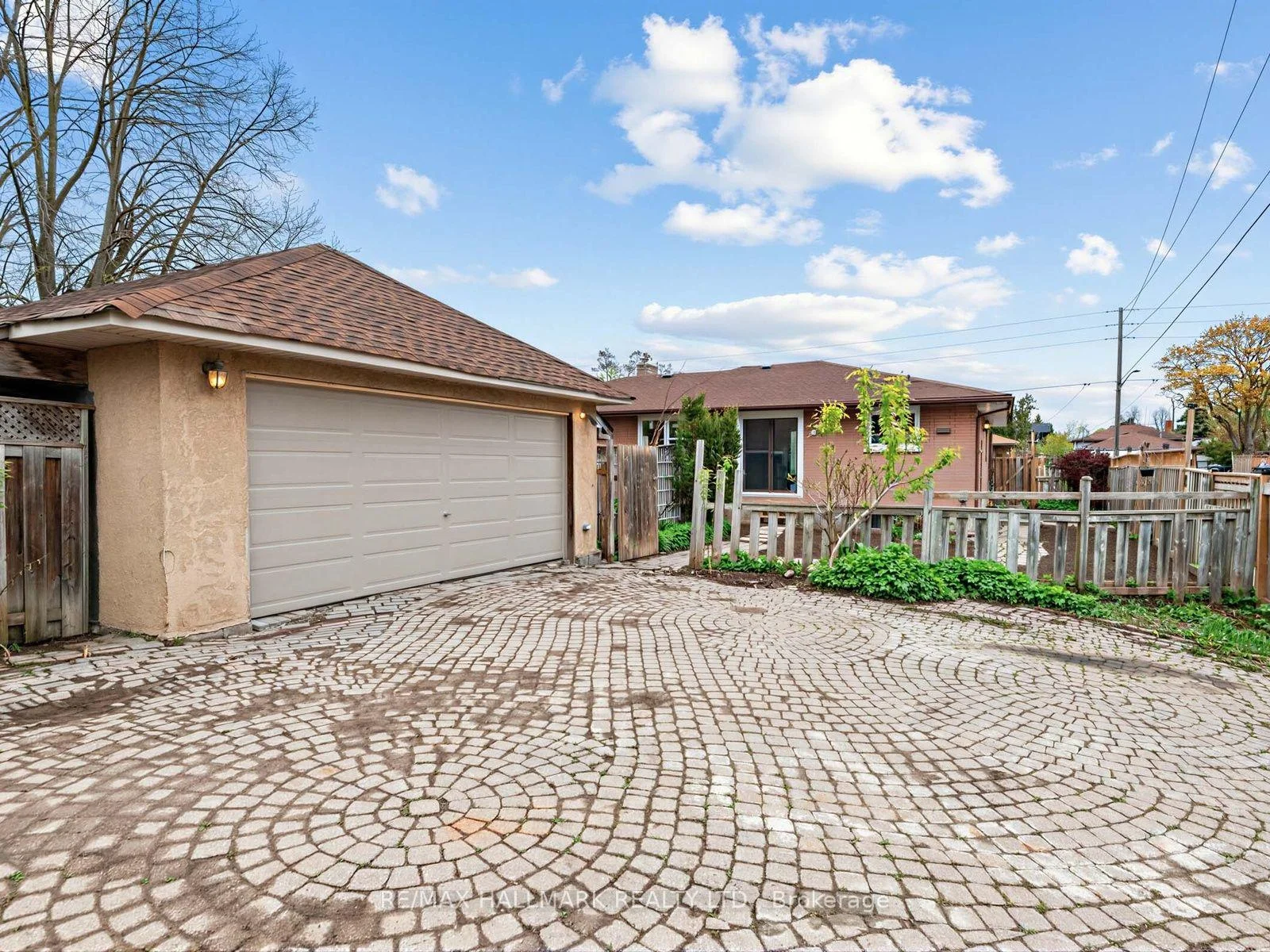 Photo 46 of 504 Wilson Road S, Oshawa, Central — HOMEH