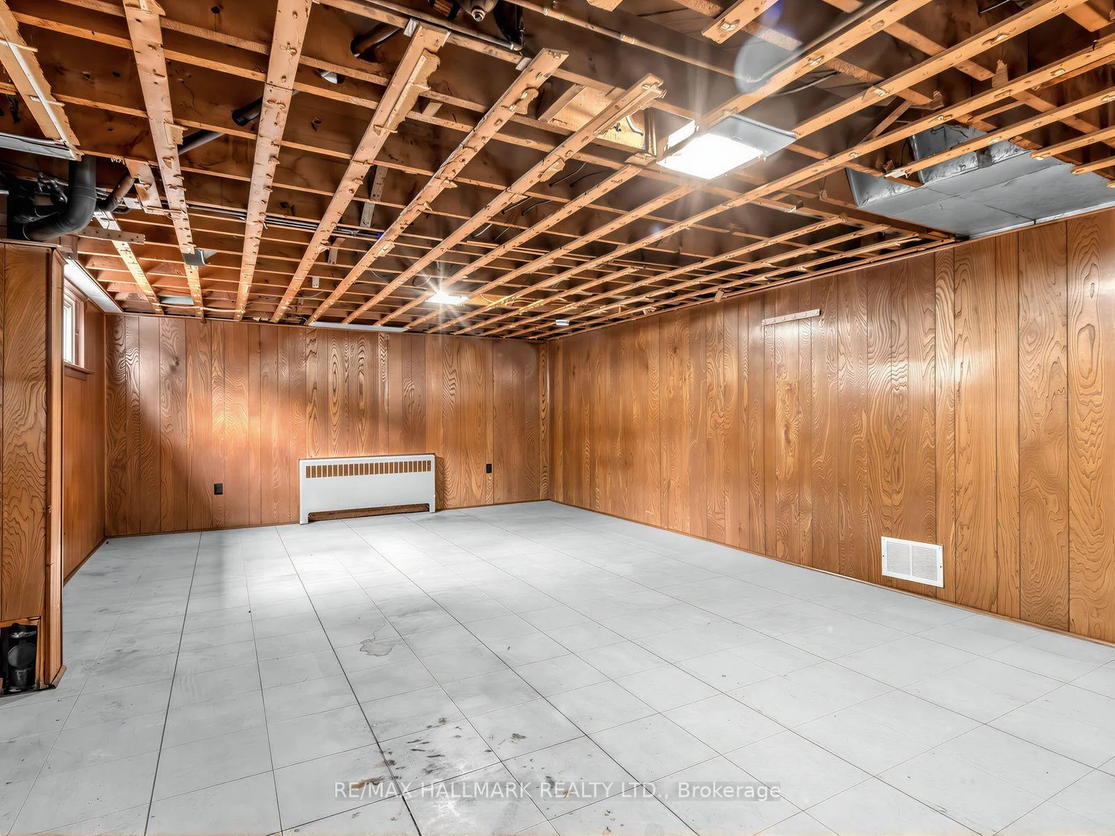Photo 60 of 504 Wilson Road S, Oshawa, Central — HOMEH