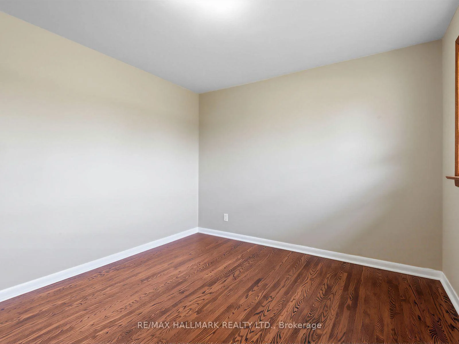 Photo 85 of 504 Wilson Road S, Oshawa, Central — HOMEH