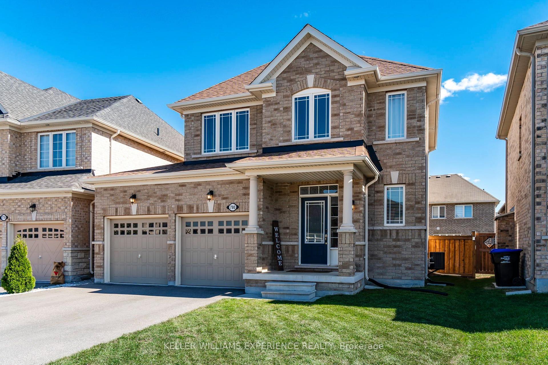 Photo 2 of 780 Green Street, Innisfil, Lefroy — HOMEH