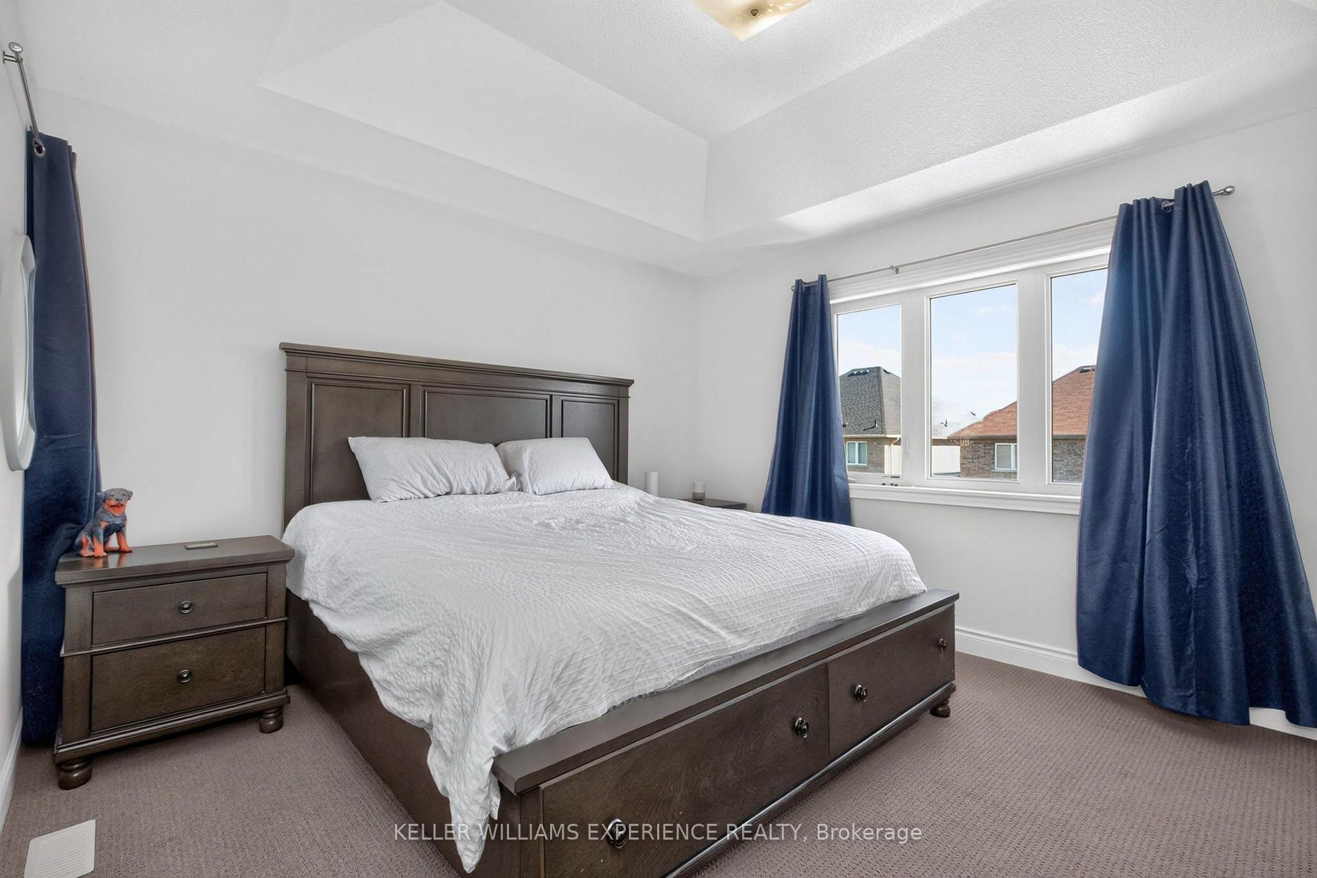 Photo 12 of 780 Green Street, Innisfil, Lefroy — HOMEH