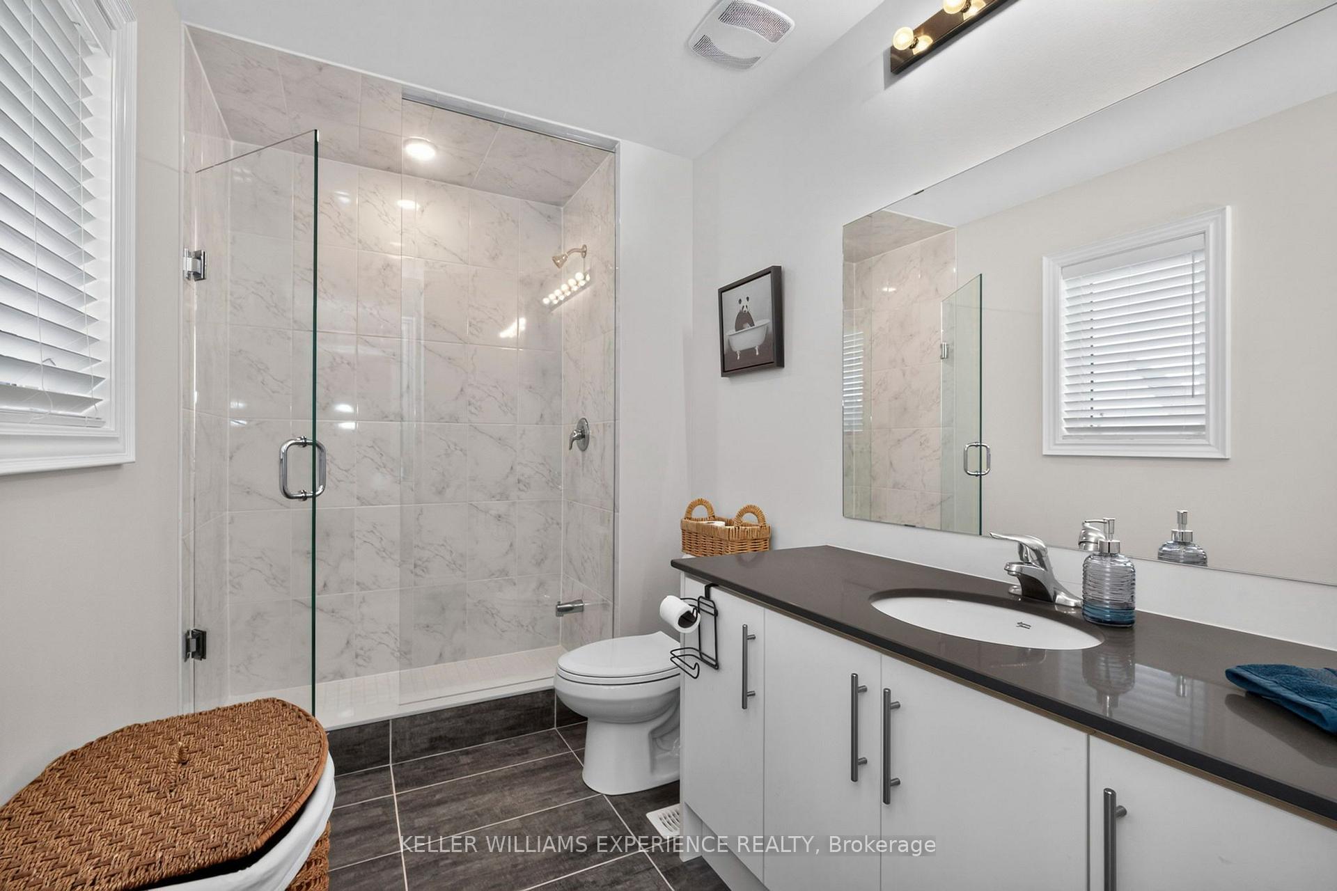 Photo 15 of 780 Green Street, Innisfil, Lefroy — HOMEH