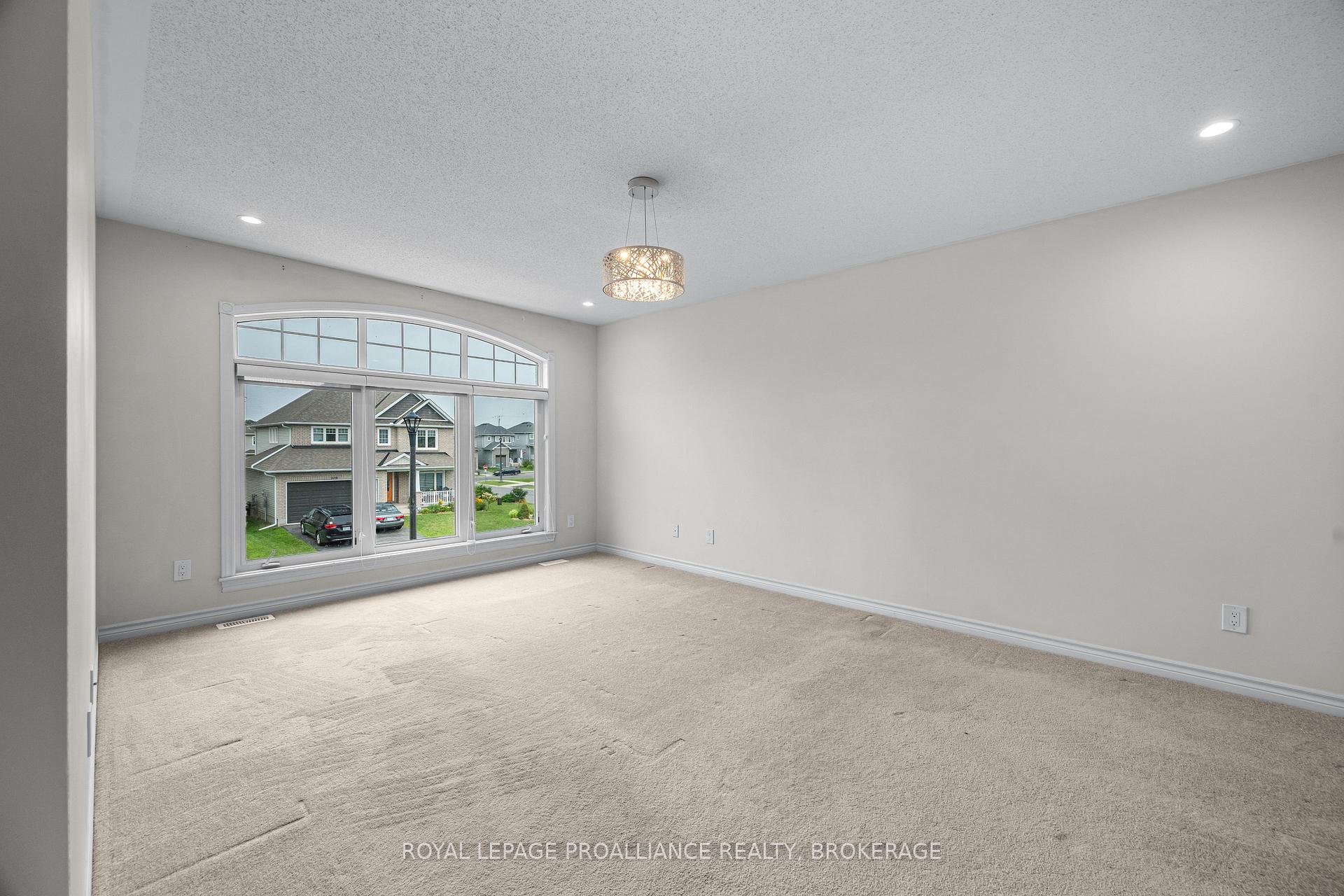 Photo 23 of 1397 Waterside Way, Kingston, Kingston East (Incl Barret Crt) — HOMEH