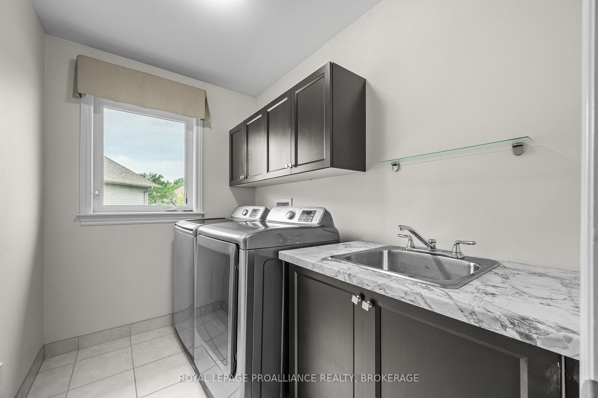 Photo 32 of 1397 Waterside Way, Kingston, Kingston East (Incl Barret Crt) — HOMEH