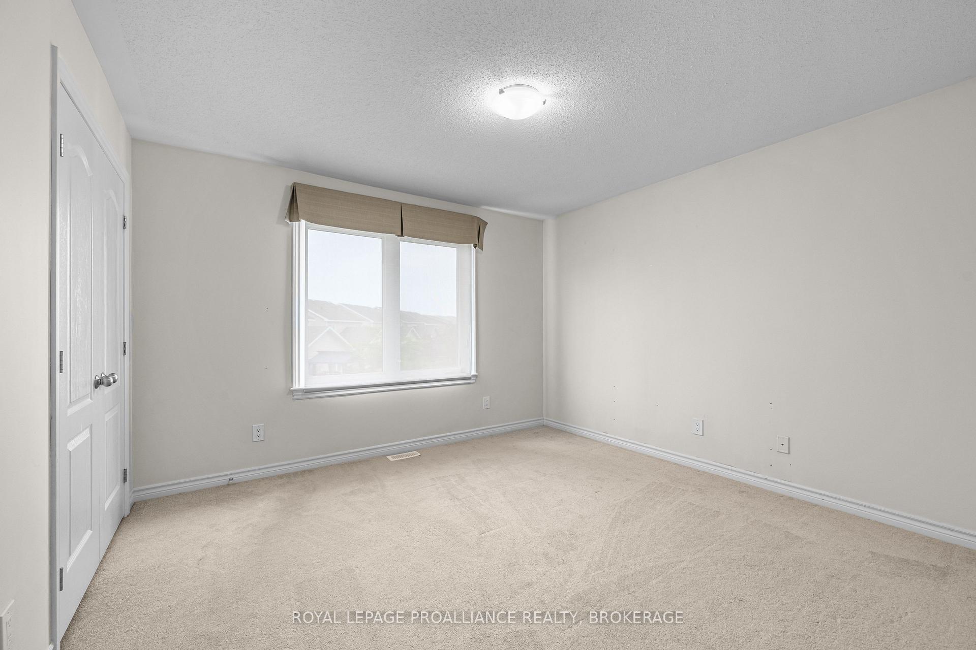 Photo 33 of 1397 Waterside Way, Kingston, Kingston East (Incl Barret Crt) — HOMEH