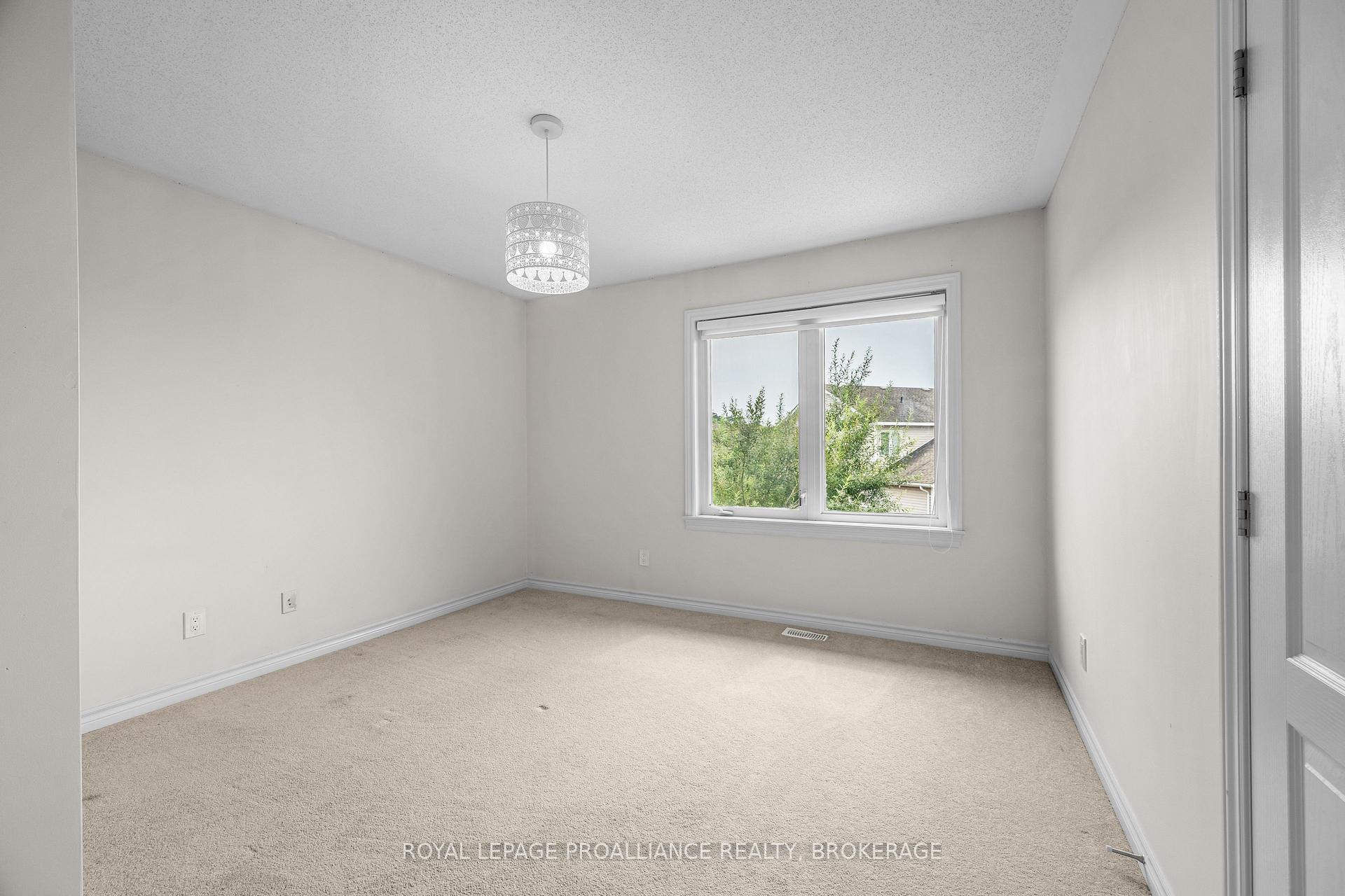 Photo 39 of 1397 Waterside Way, Kingston, Kingston East (Incl Barret Crt) — HOMEH