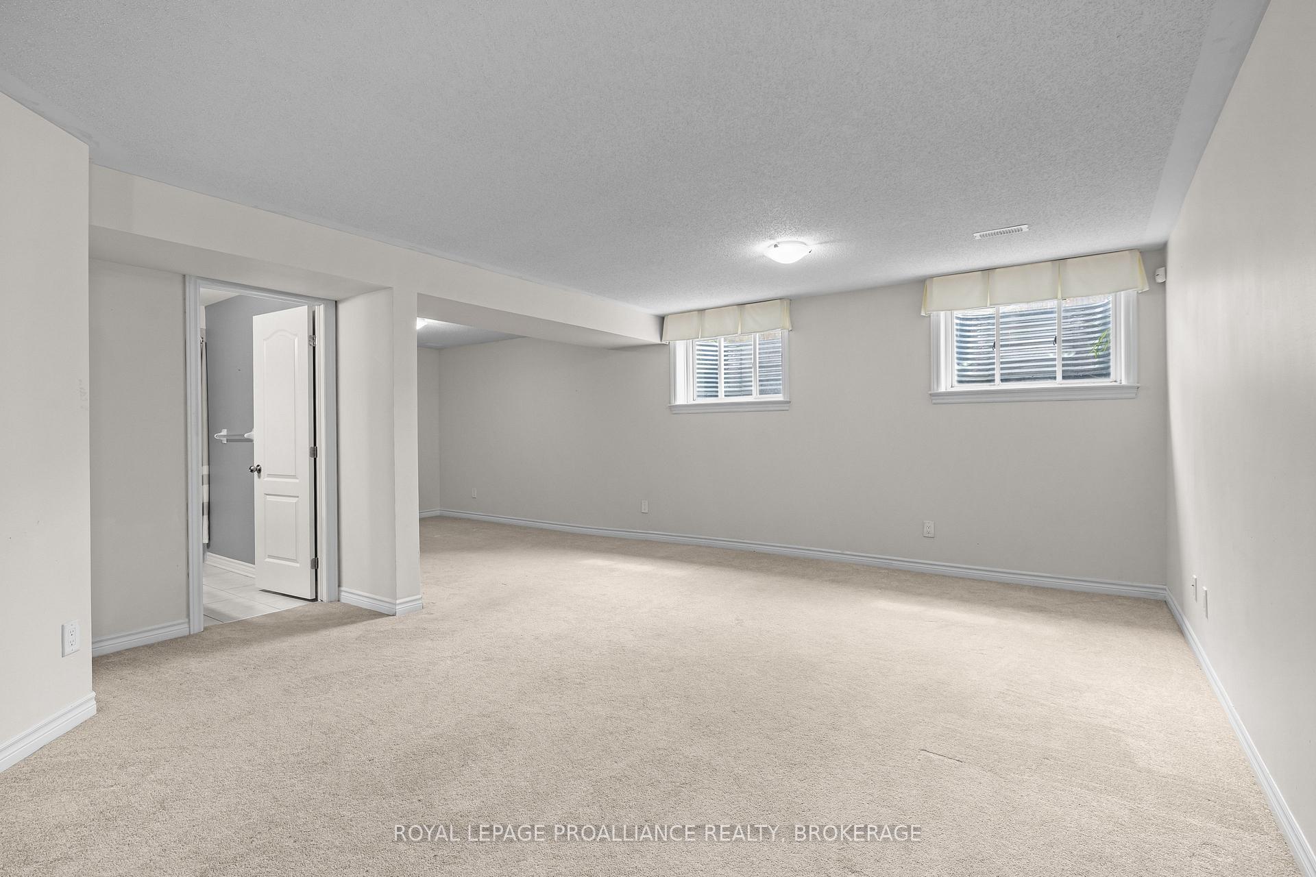 Photo 42 of 1397 Waterside Way, Kingston, Kingston East (Incl Barret Crt) — HOMEH