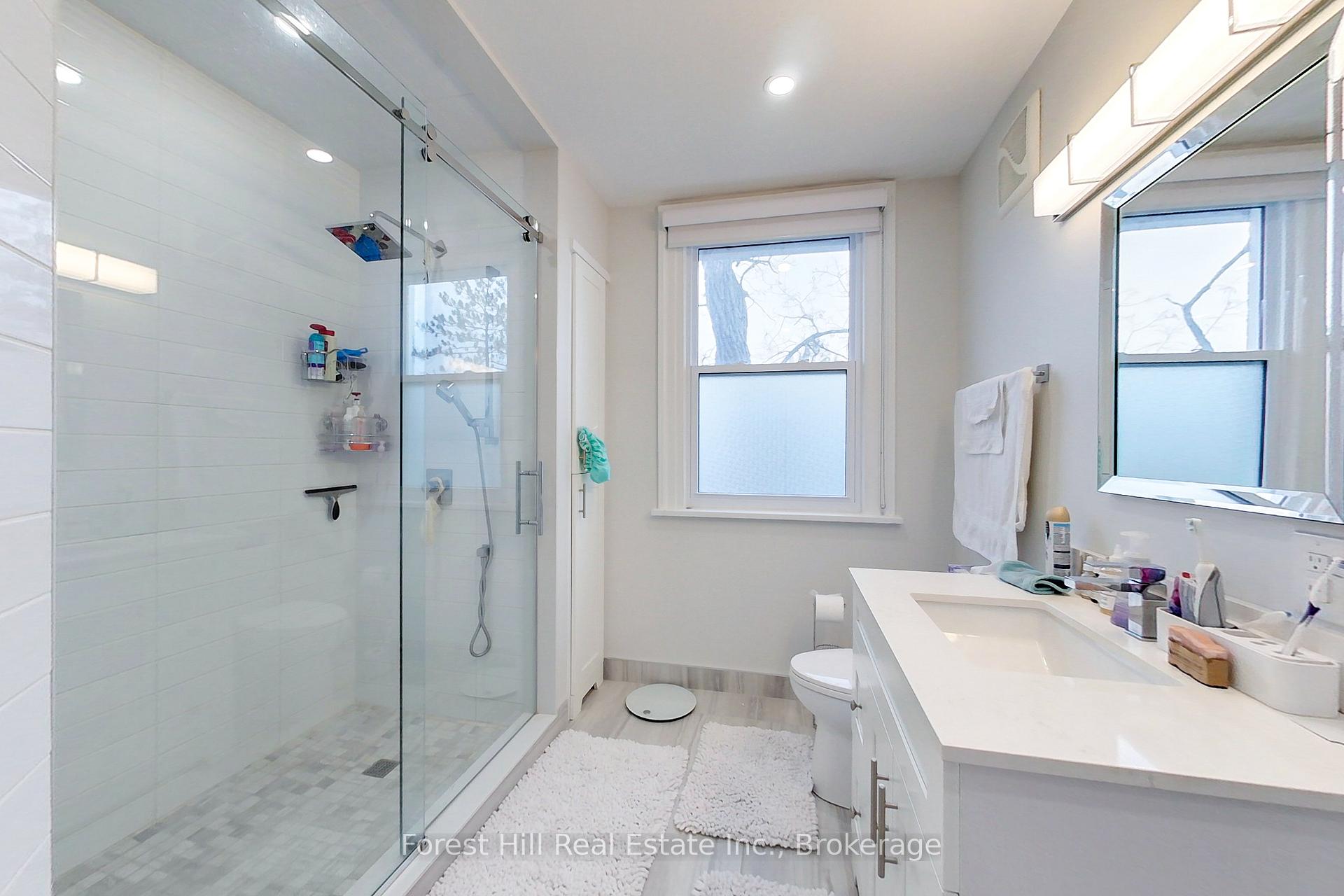 Photo 26 of 72 Third Street, Collingwood — HOMEH
