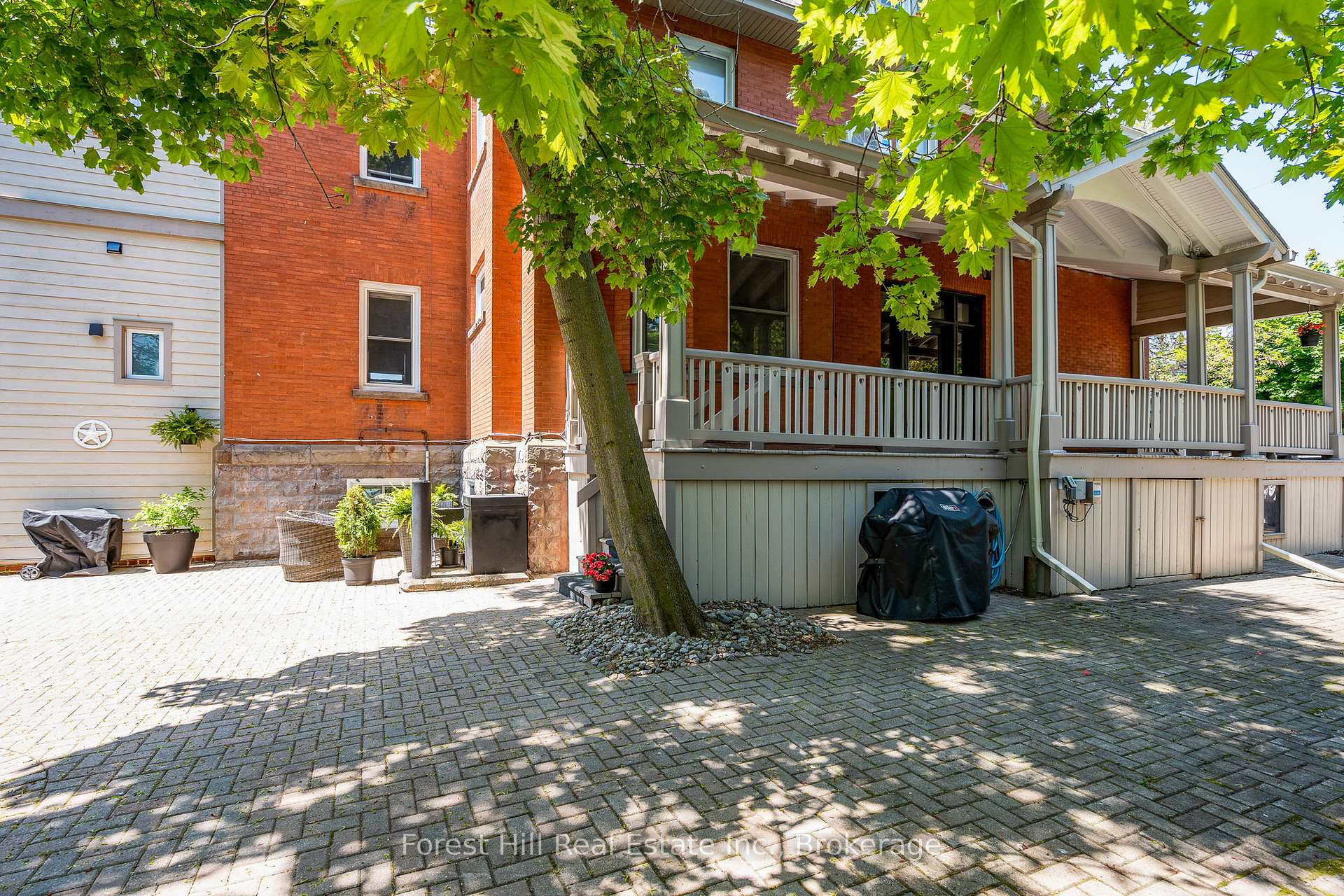Photo 38 of 72 Third Street, Collingwood — HOMEH