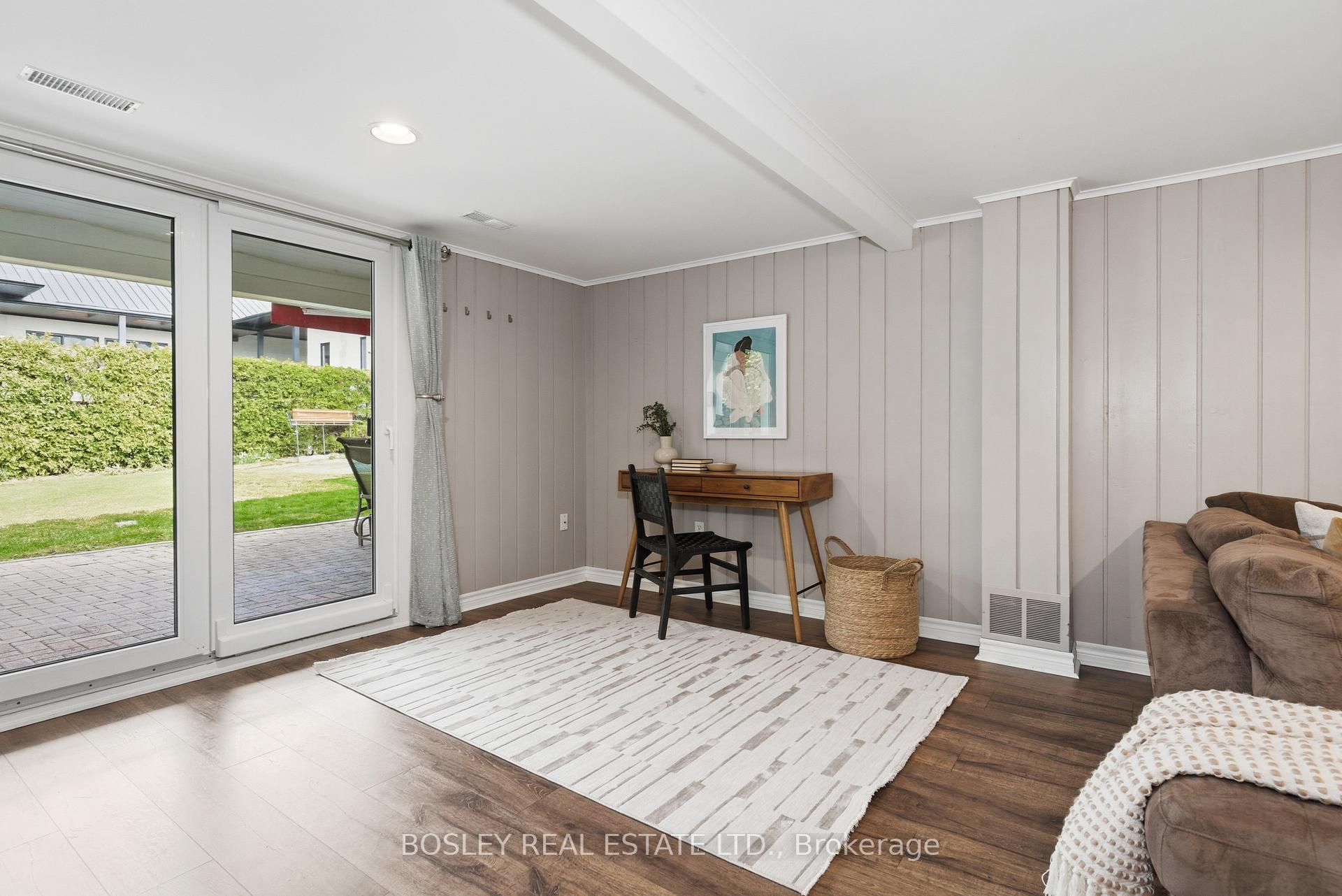 Photo 25 of 18 Tetbury Crescent, North York, Parkwoods-Donalda — HOMEH