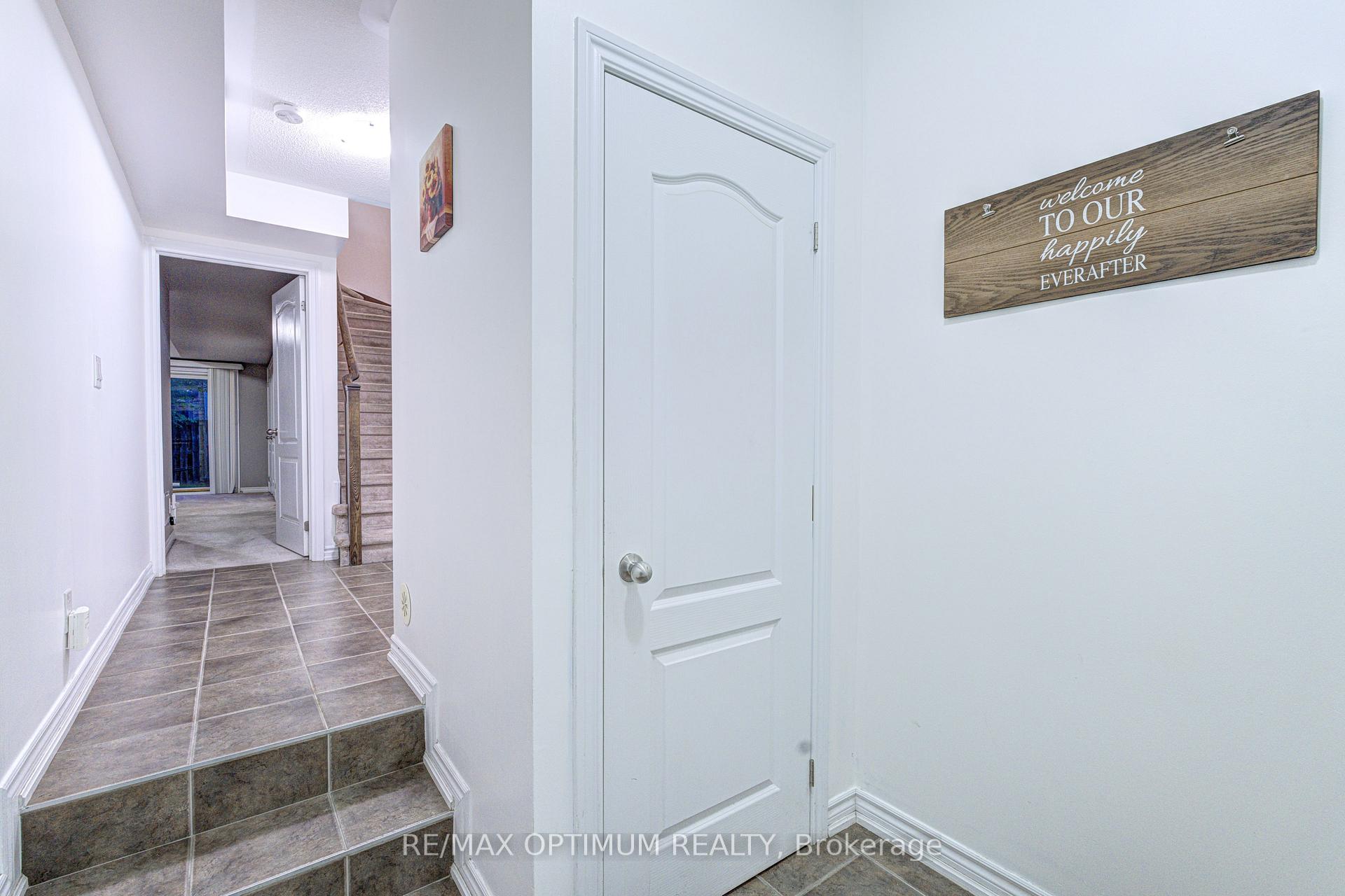 Photo 3 of 23 Bakewell Street, Brampton, Bram West — HOMEH