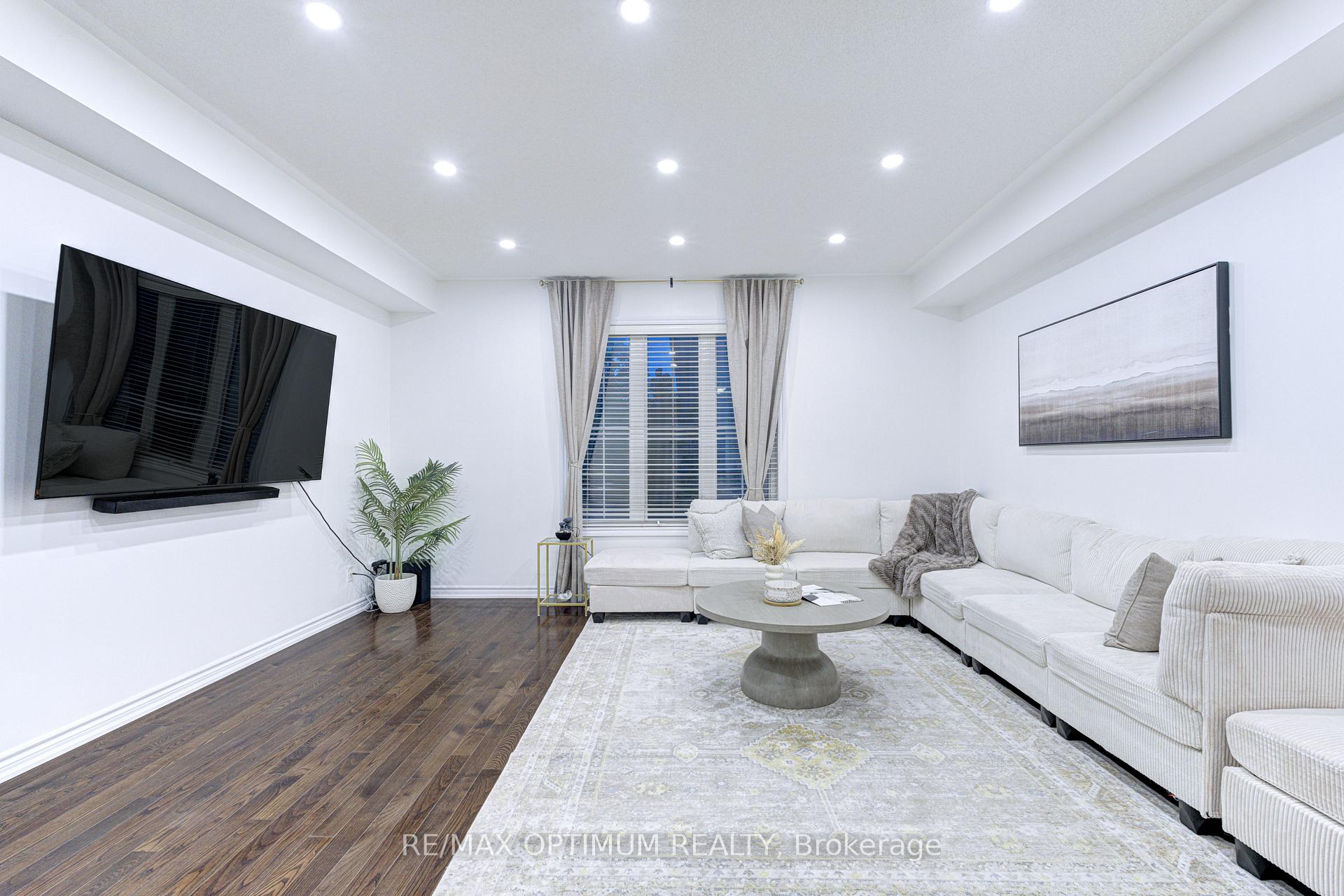 Photo 7 of 23 Bakewell Street, Brampton, Bram West — HOMEH